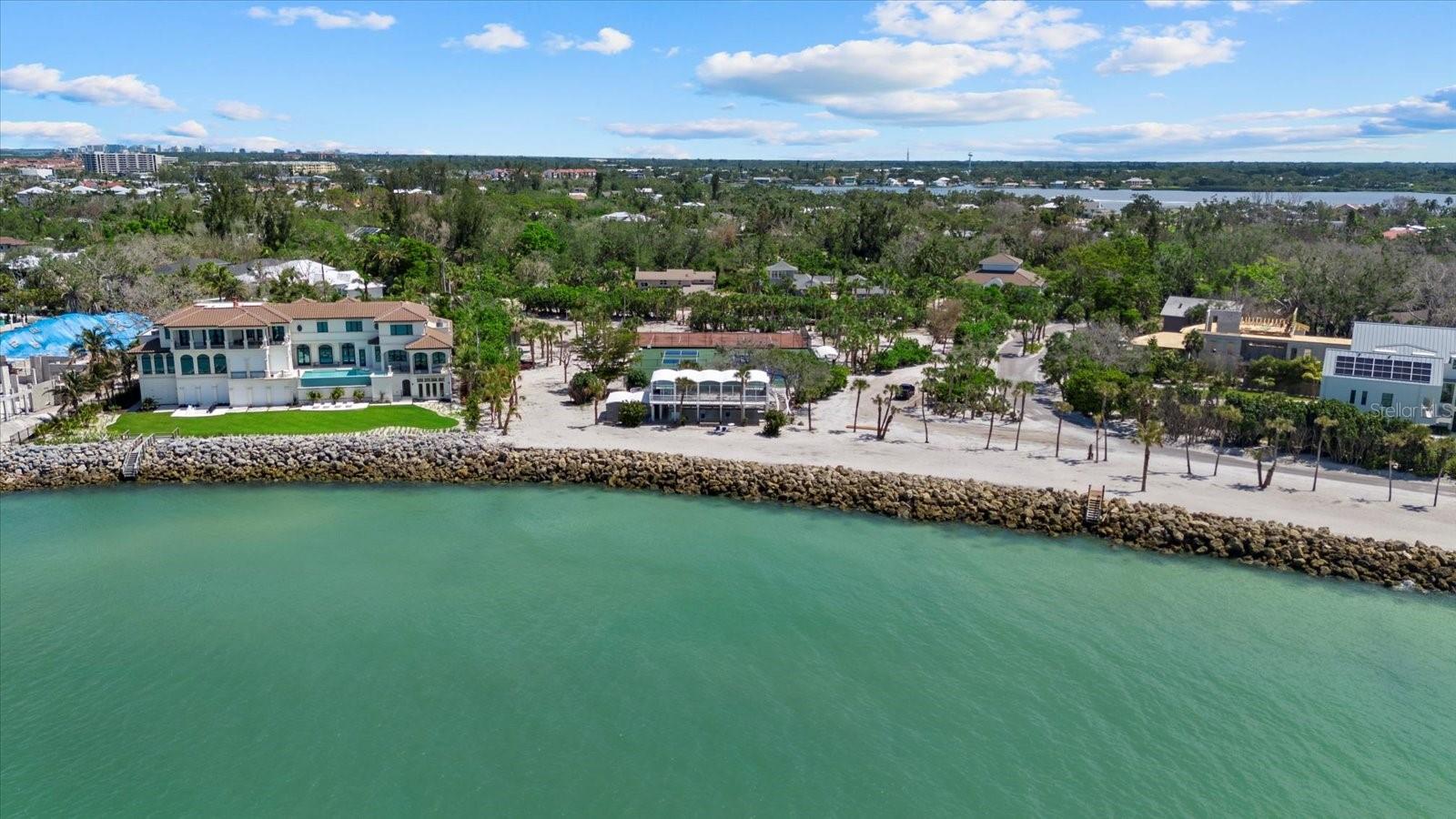 8440 SANDERLING RD, SARASOTA, FL, 34242
