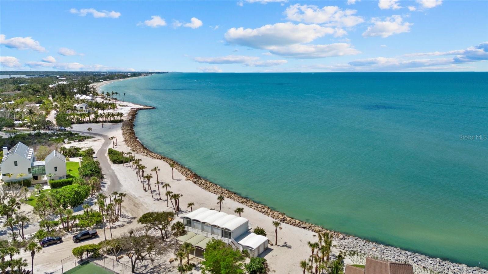 8440 SANDERLING RD, SARASOTA, FL, 34242