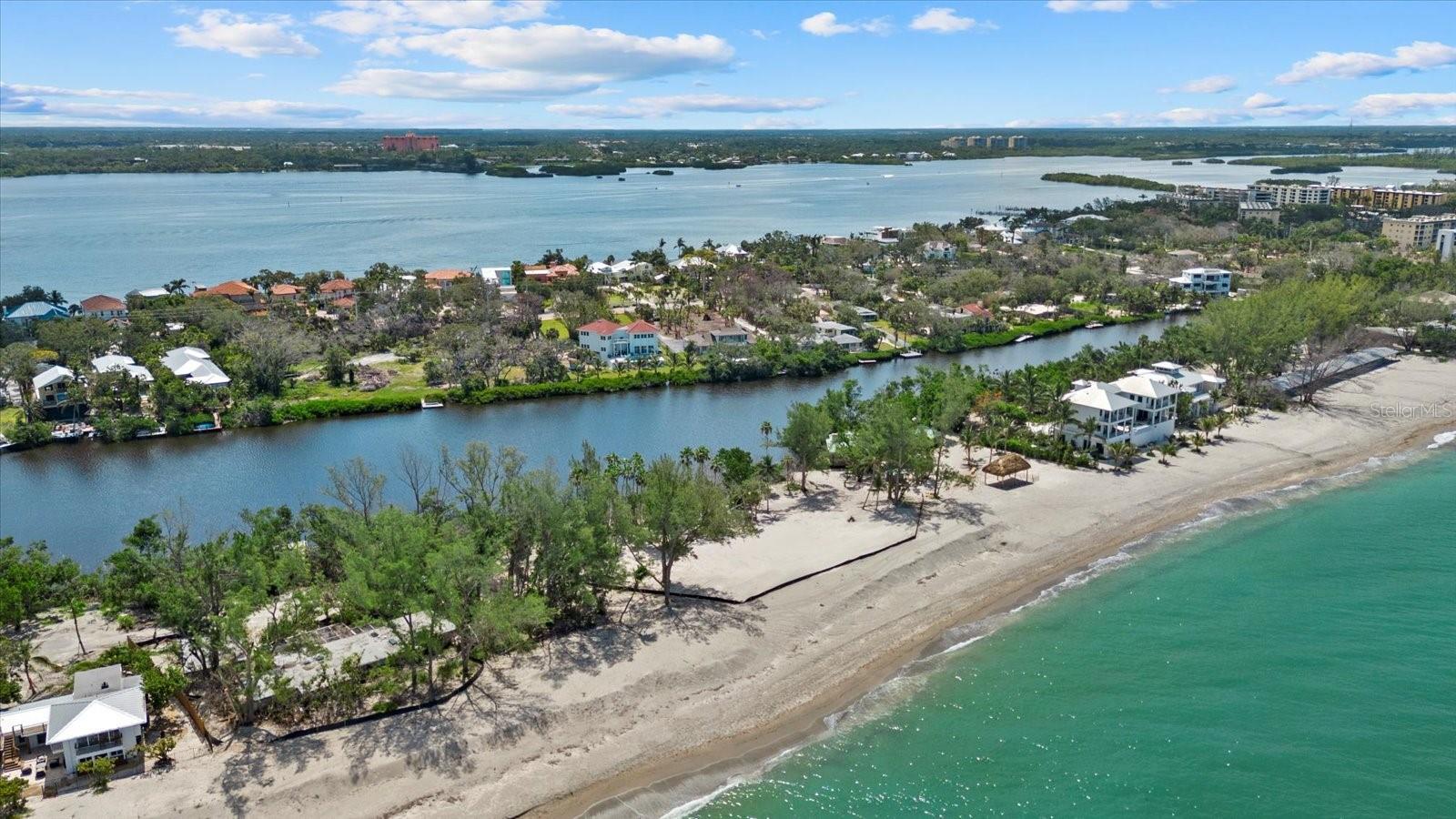 8440 SANDERLING RD, SARASOTA, FL, 34242