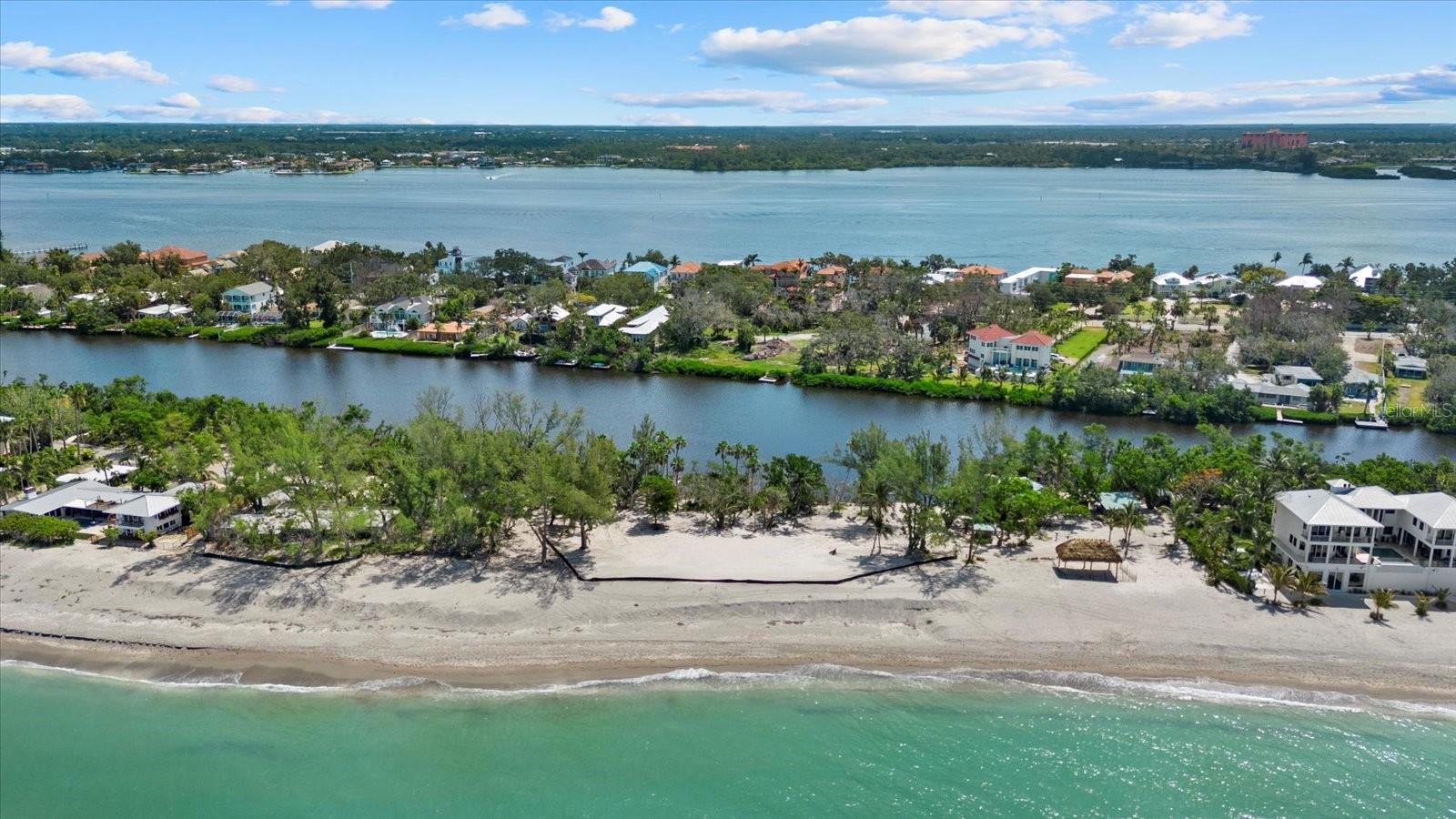 8440 SANDERLING RD, SARASOTA, FL, 34242