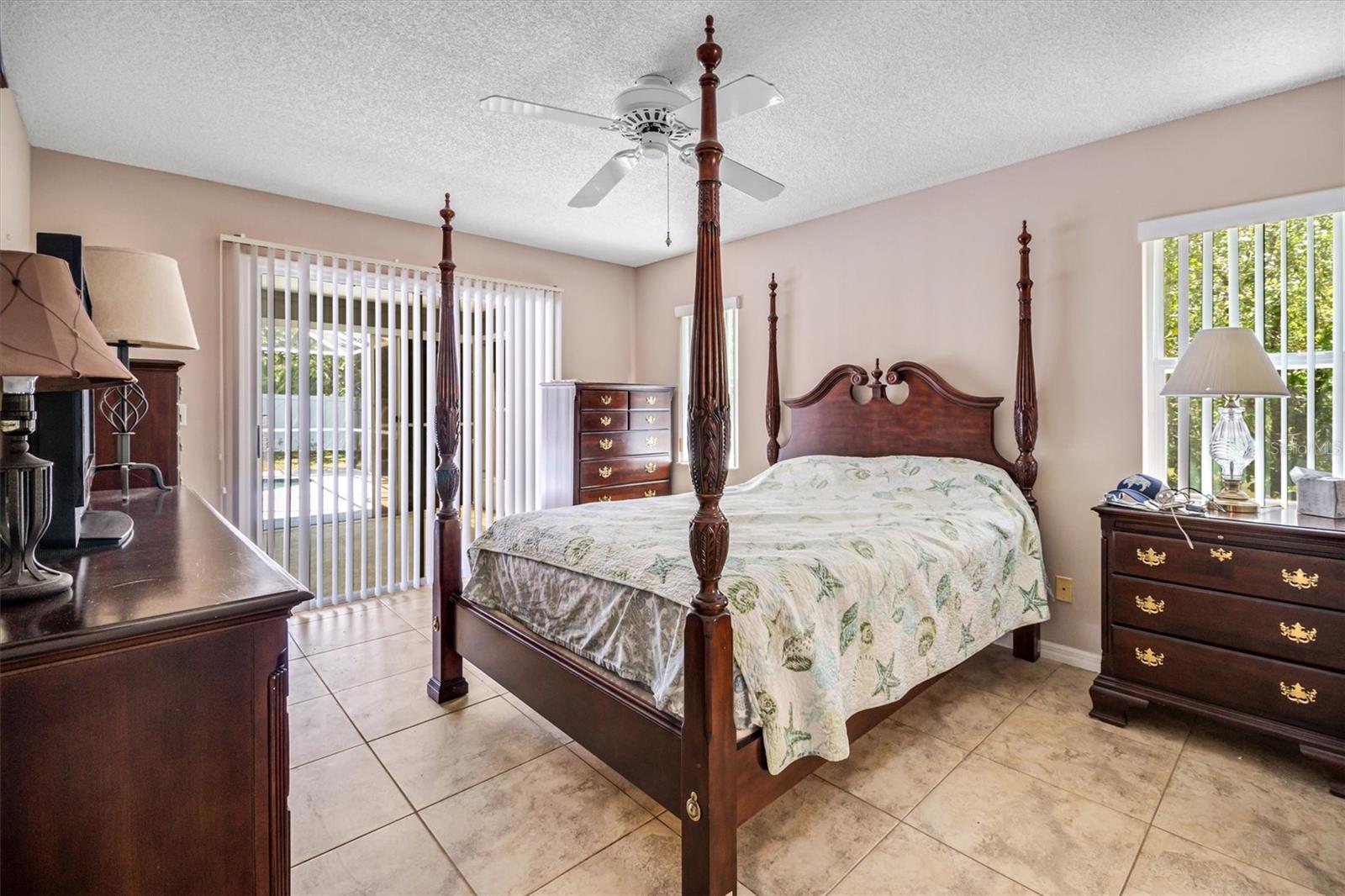 11 WHITE HAVEN LN, PALM COAST, FL, 32164