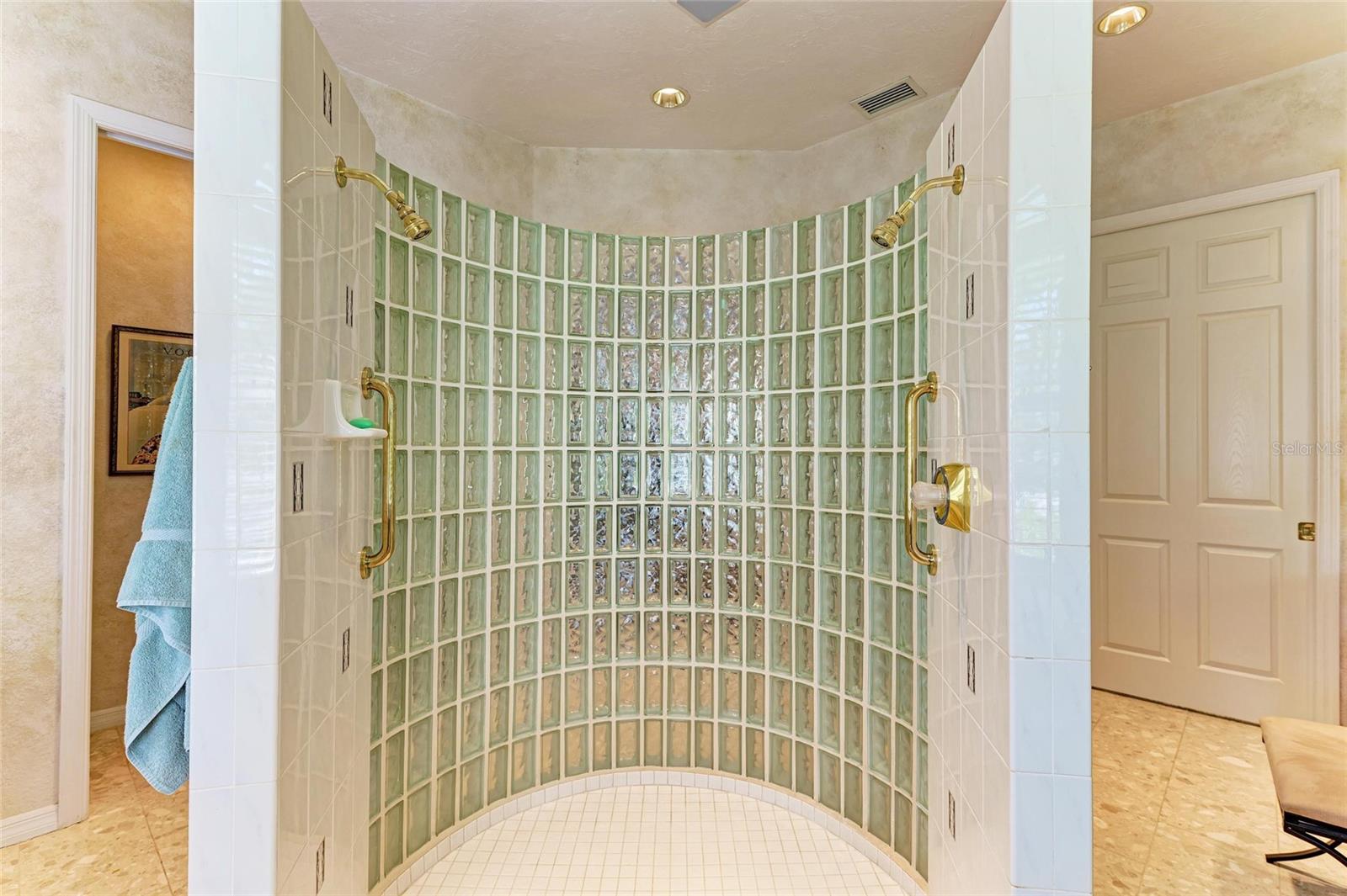 3303 SABAL COVE CIR, LONGBOAT KEY, FL, 34228