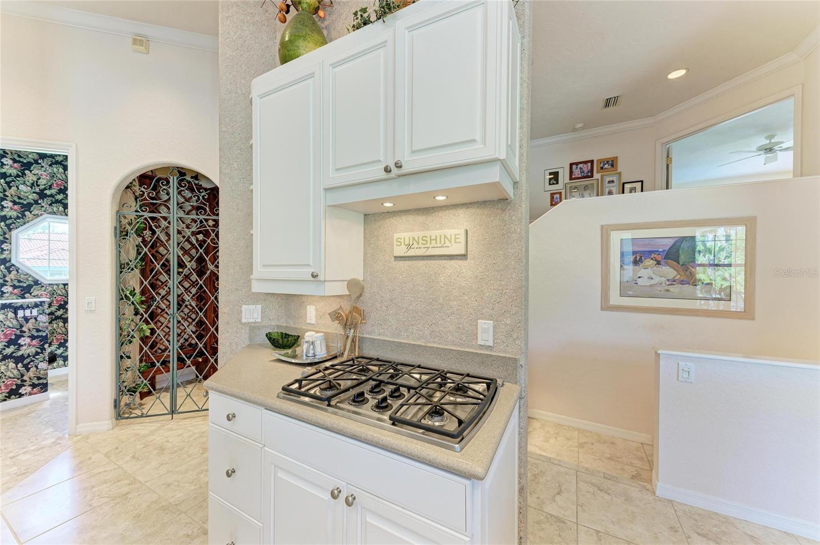 3303 SABAL COVE CIR, LONGBOAT KEY, FL, 34228