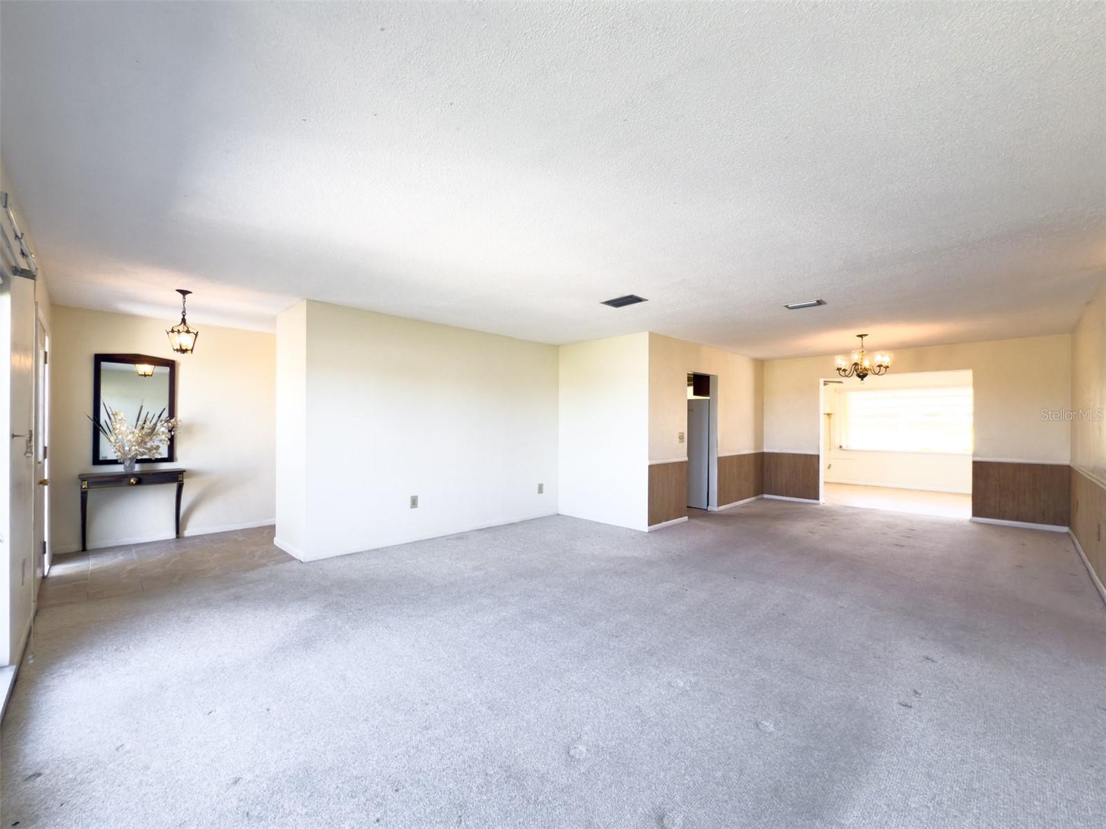 688 ALLEGHENY DR, SUN CITY CENTER, FL, 33573