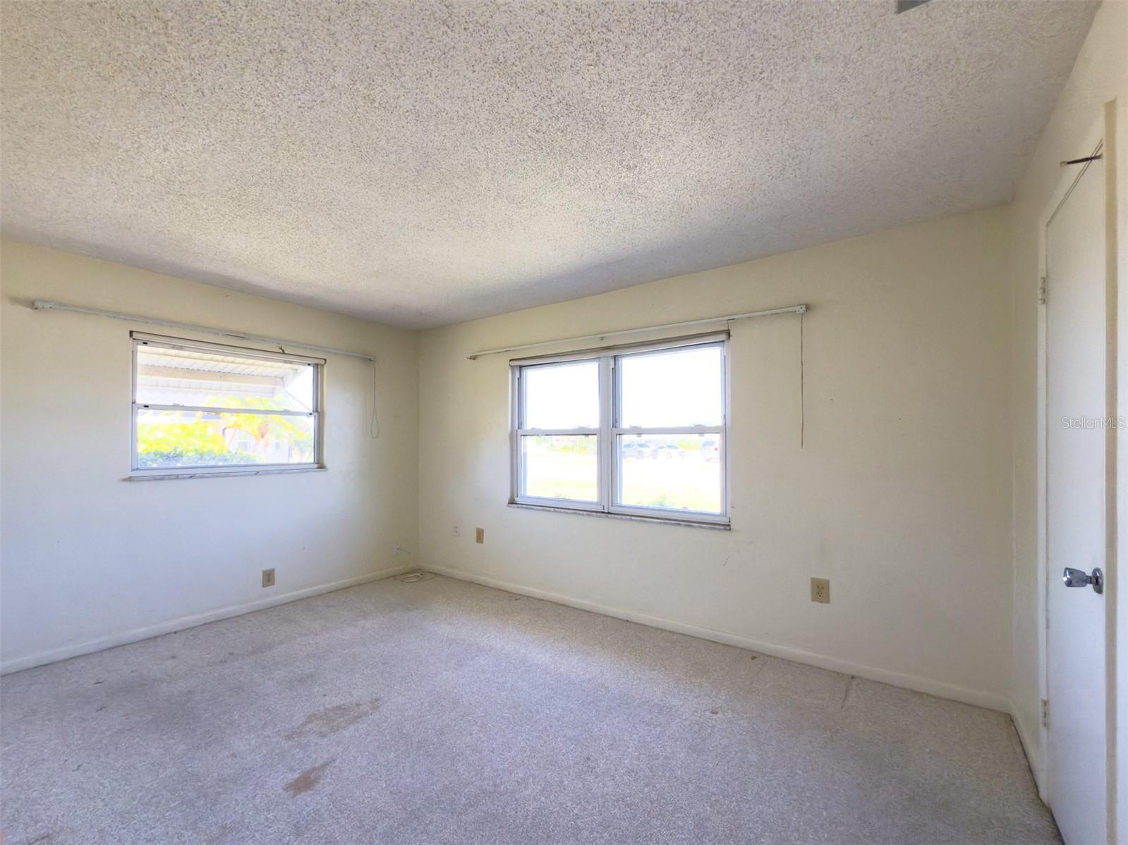 688 ALLEGHENY DR, SUN CITY CENTER, FL, 33573