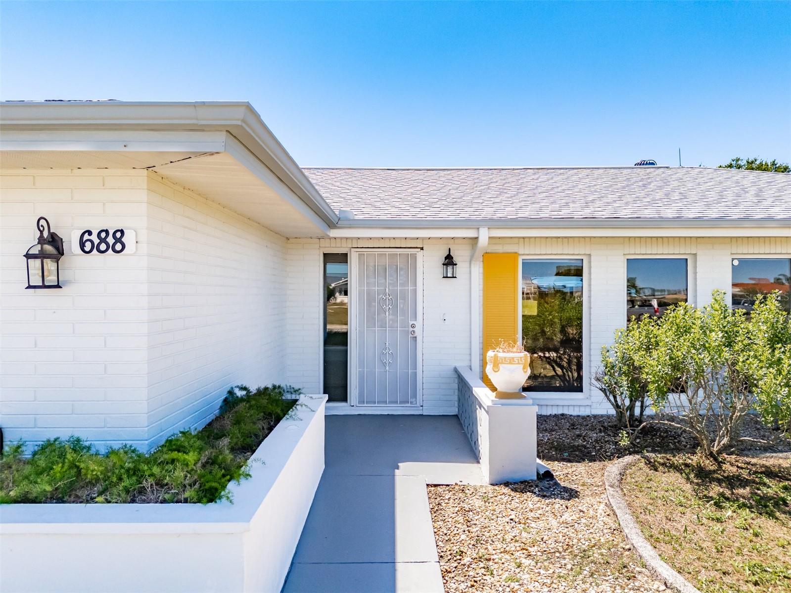 688 ALLEGHENY DR, SUN CITY CENTER, FL, 33573