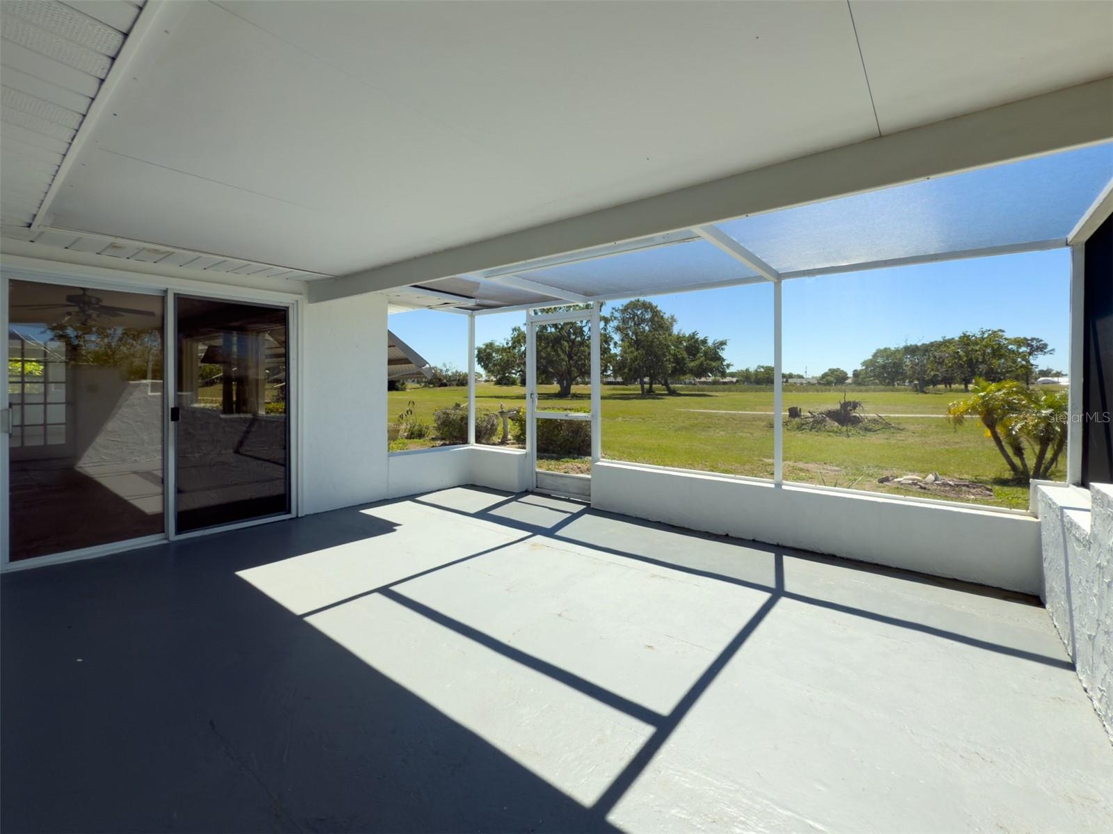 688 ALLEGHENY DR, SUN CITY CENTER, FL, 33573