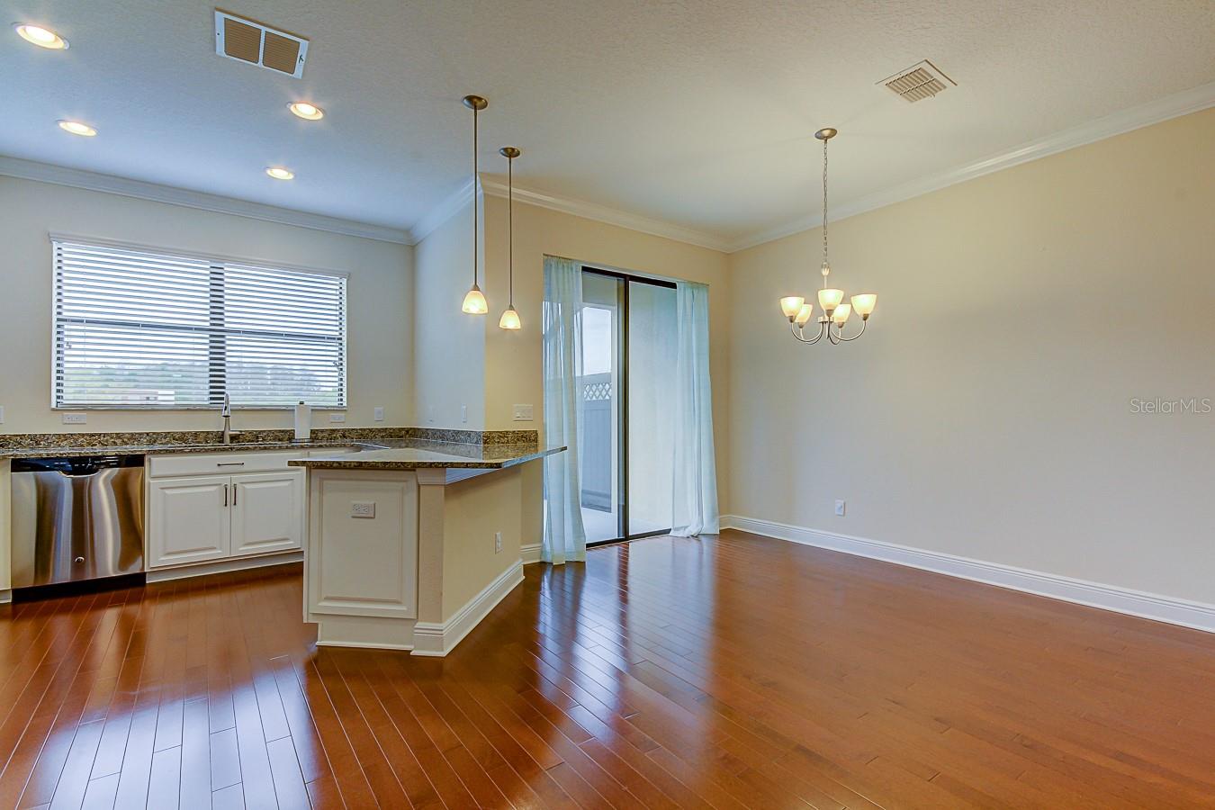 11676 CROWNED SPARROW LN, TAMPA, FL, 33626