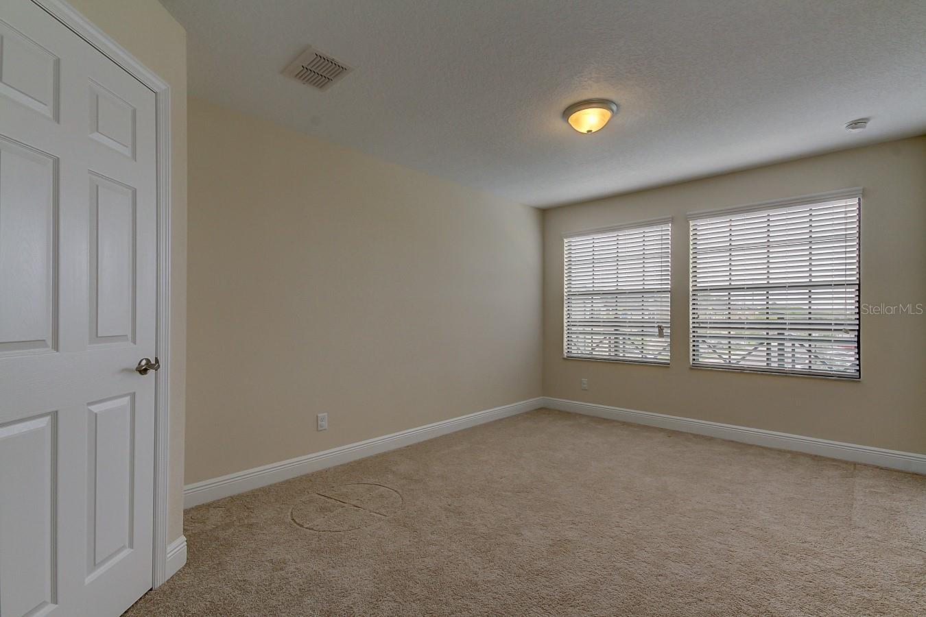 11676 CROWNED SPARROW LN, TAMPA, FL, 33626