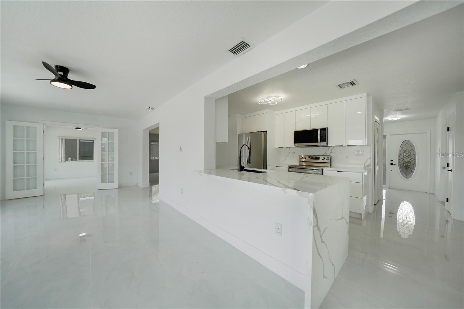 830 NAPOLI LN, PUNTA GORDA, FL, 33950
