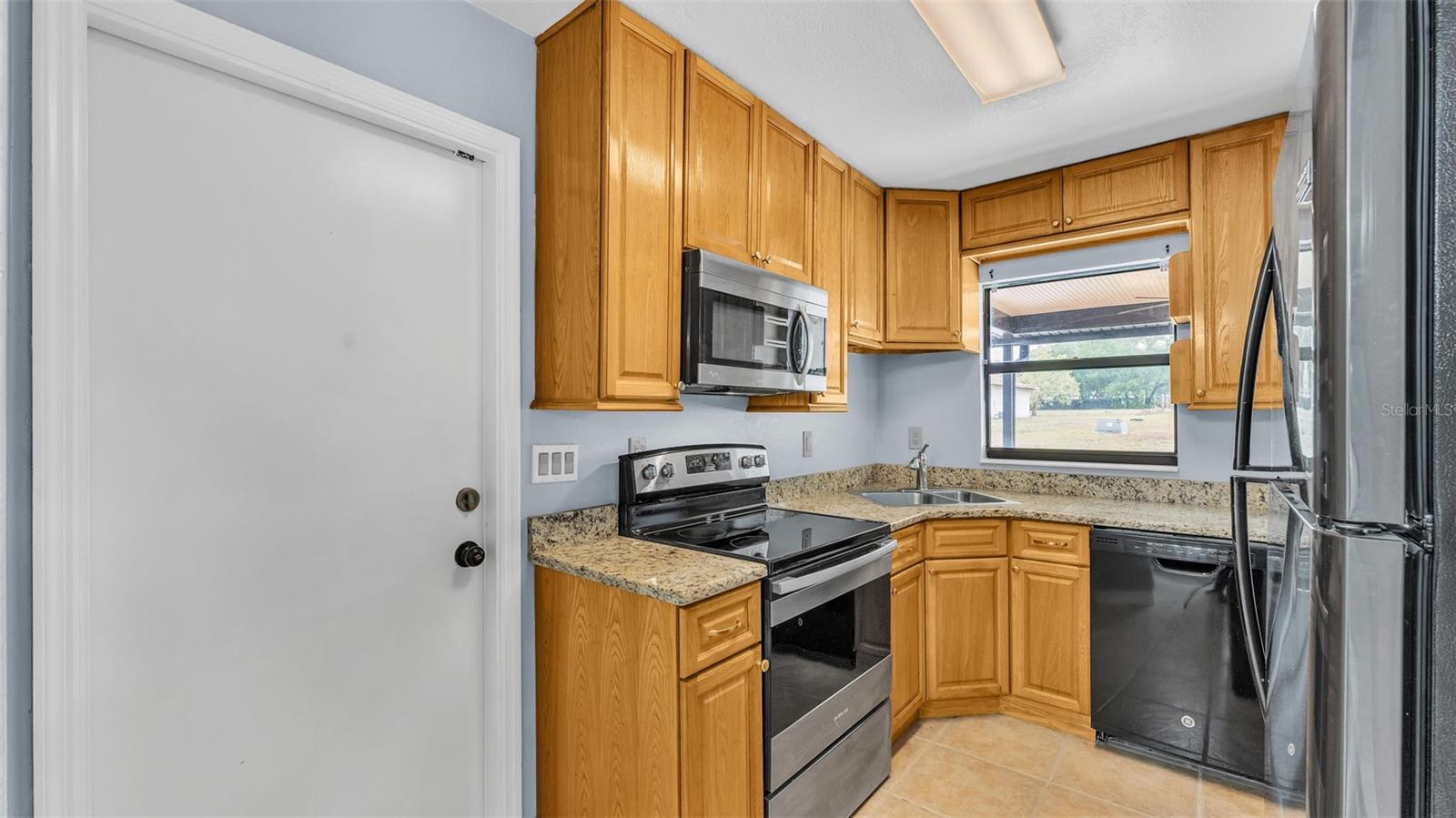 813 MIKASUKI DR, LAKELAND, FL, 33813