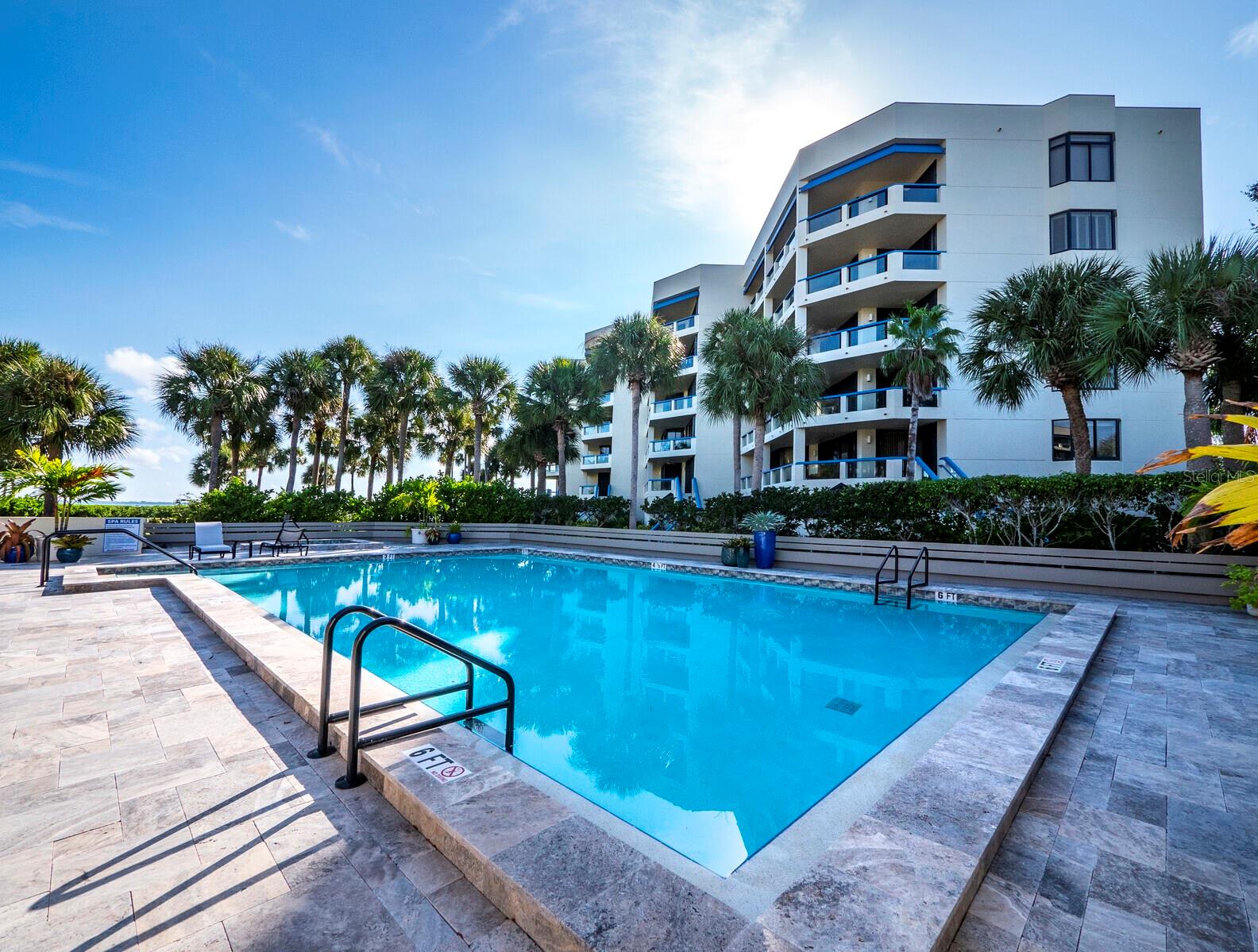 1928 HARBOURSIDE DR #1404, LONGBOAT KEY, FL, 34228