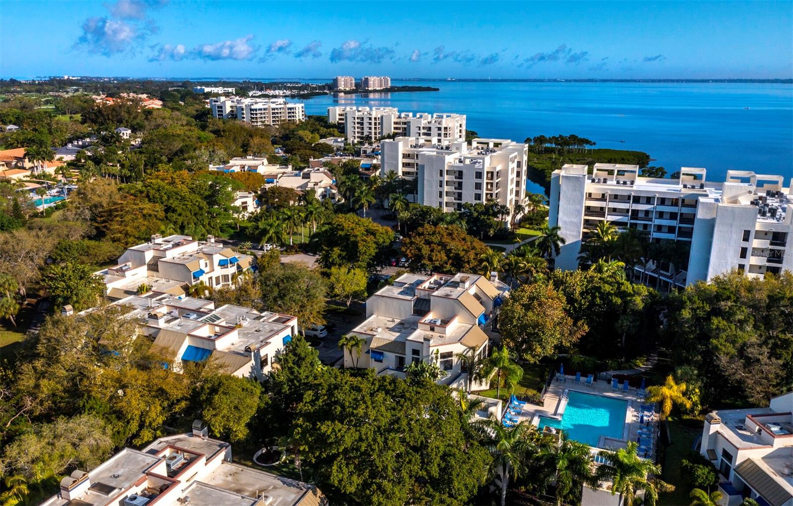 1928 HARBOURSIDE DR #1404, LONGBOAT KEY, FL, 34228