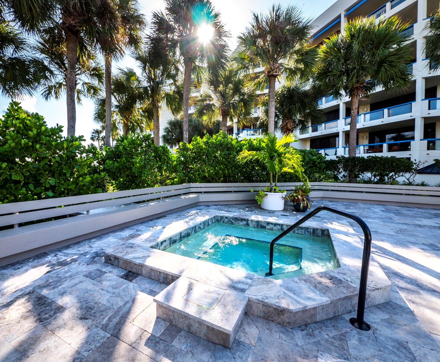 1928 HARBOURSIDE DR #1404, LONGBOAT KEY, FL, 34228