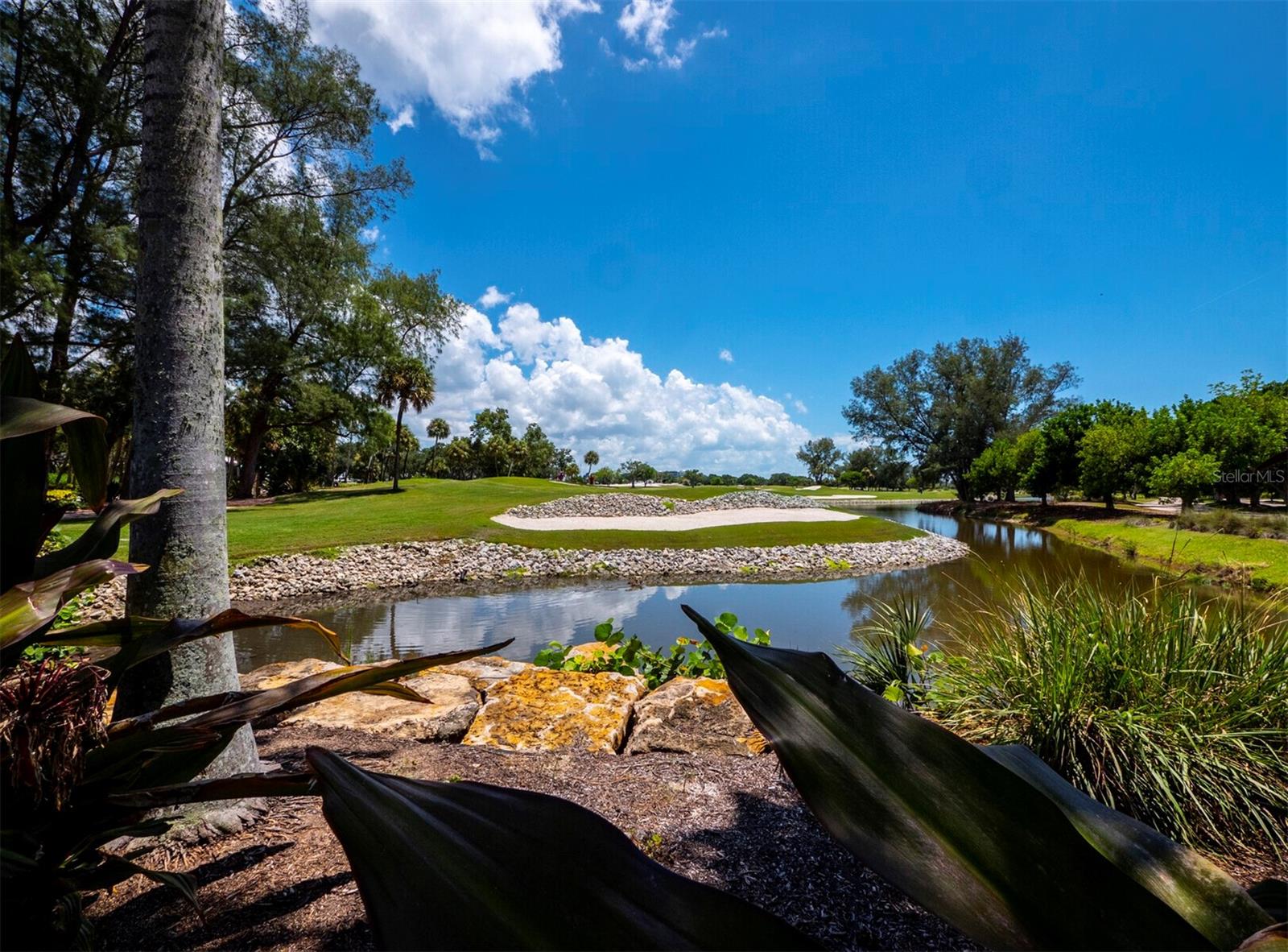 1928 HARBOURSIDE DR #1404, LONGBOAT KEY, FL, 34228