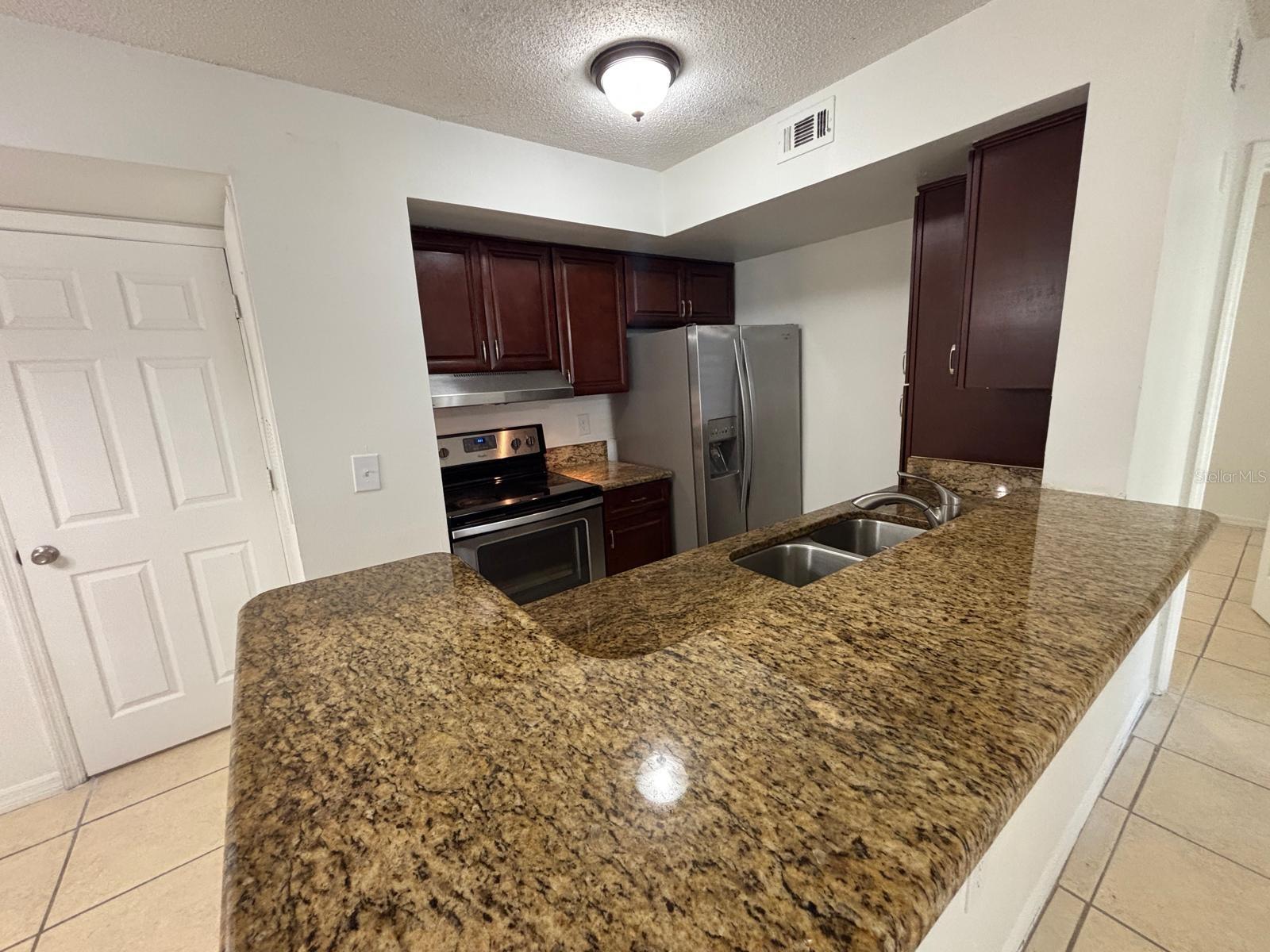 433 FOUNTAINHEAD CIR #192, KISSIMMEE, FL, 34741