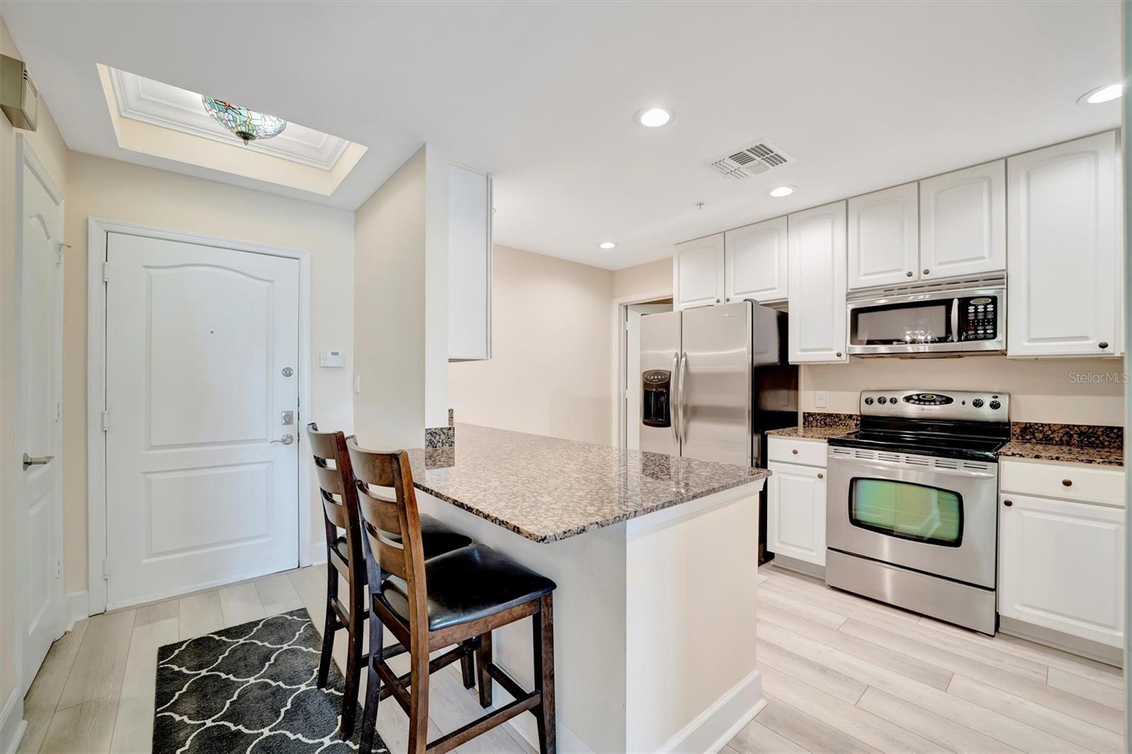 808 3RD AVE W #214, BRADENTON, FL, 34205