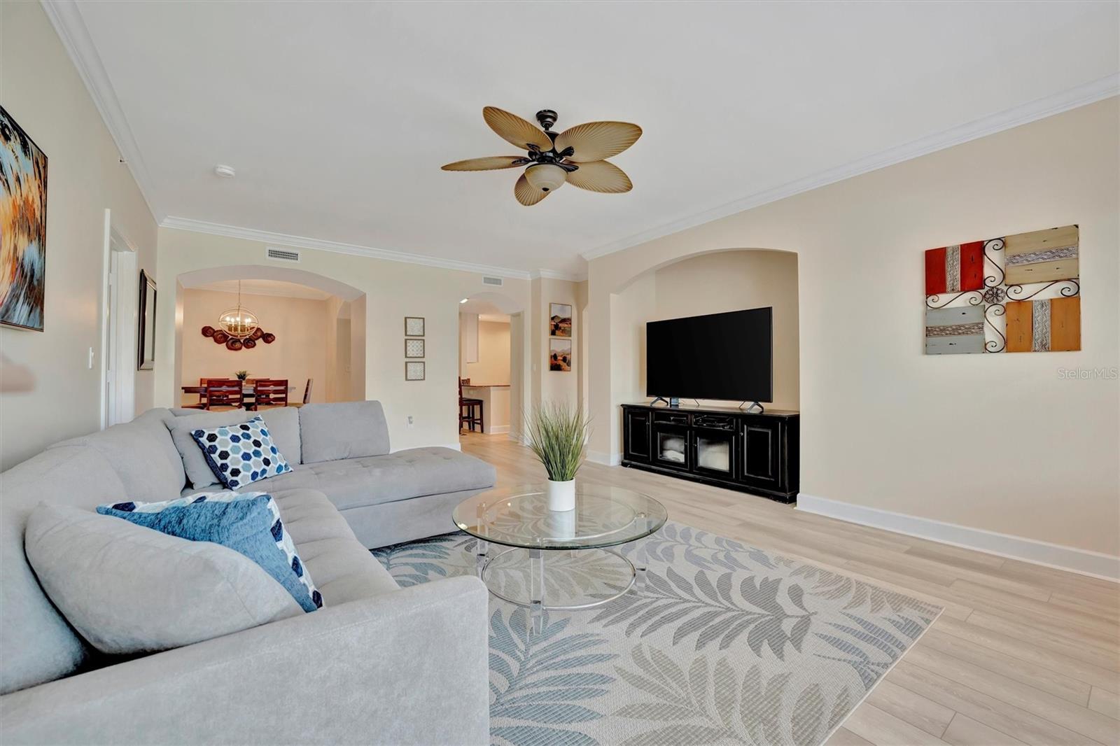 808 3RD AVE W #214, BRADENTON, FL, 34205