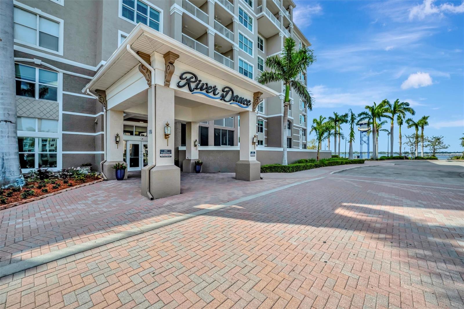 808 3RD AVE W #214, BRADENTON, FL, 34205