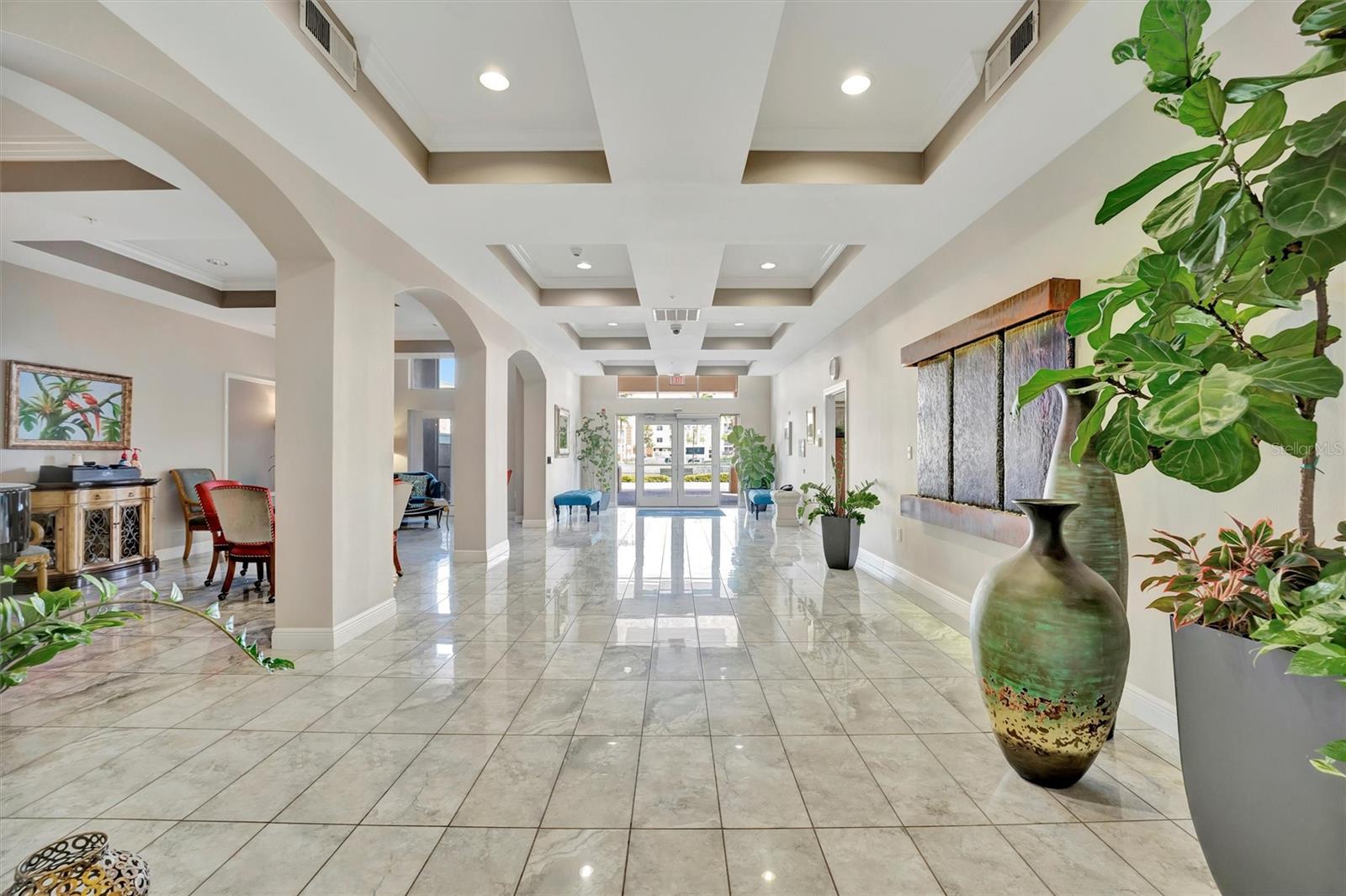 808 3RD AVE W #214, BRADENTON, FL, 34205