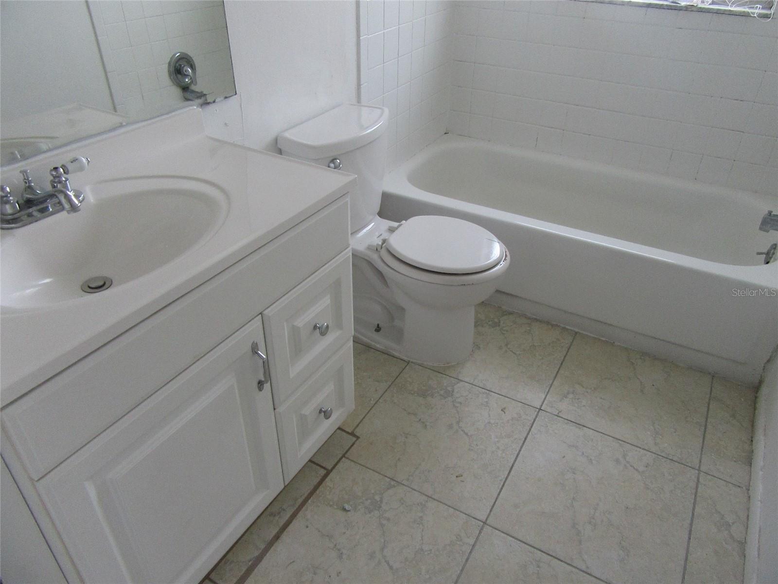 463 76TH AVE N #3, ST PETERSBURG, FL, 33702
