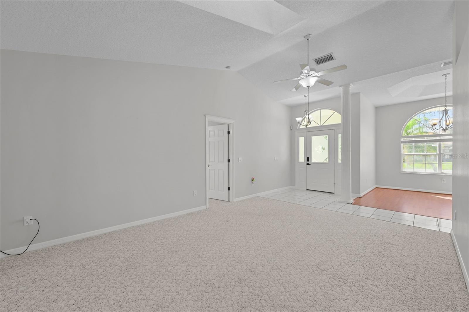 37 BASSETT LN, PALM COAST, FL, 32137