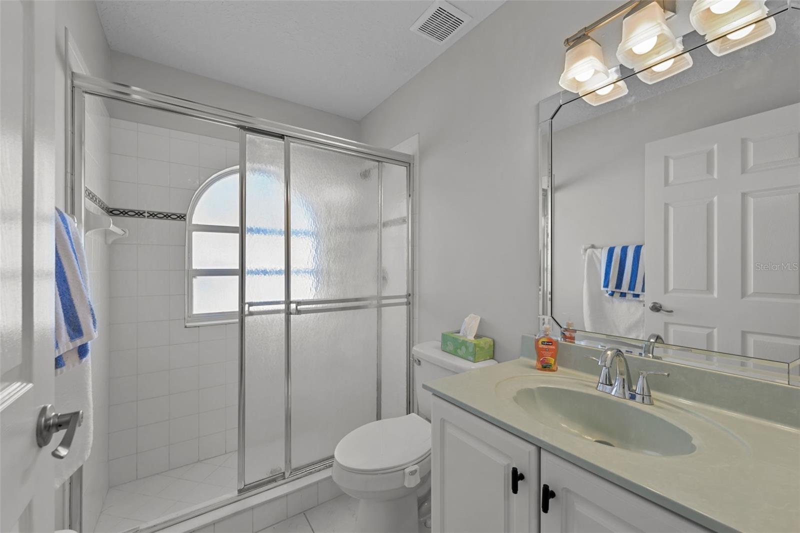 37 BASSETT LN, PALM COAST, FL, 32137