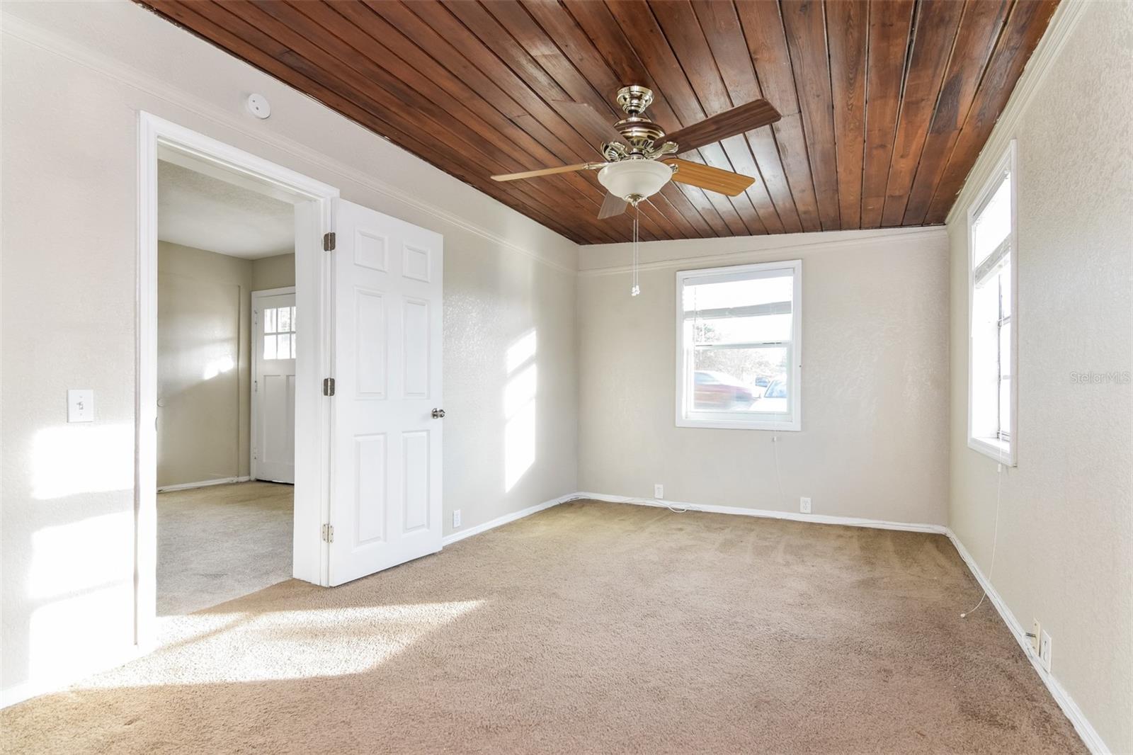 2184 COLONIAL AVE, LAKELAND, FL, 33801