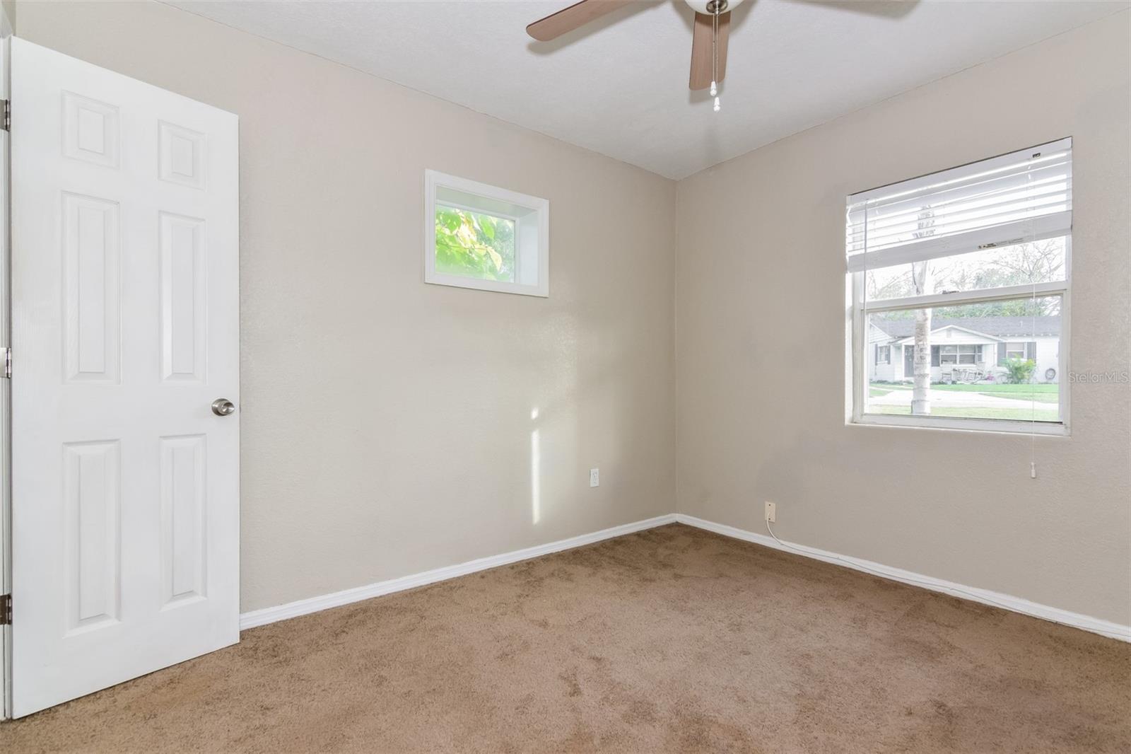 2184 COLONIAL AVE, LAKELAND, FL, 33801