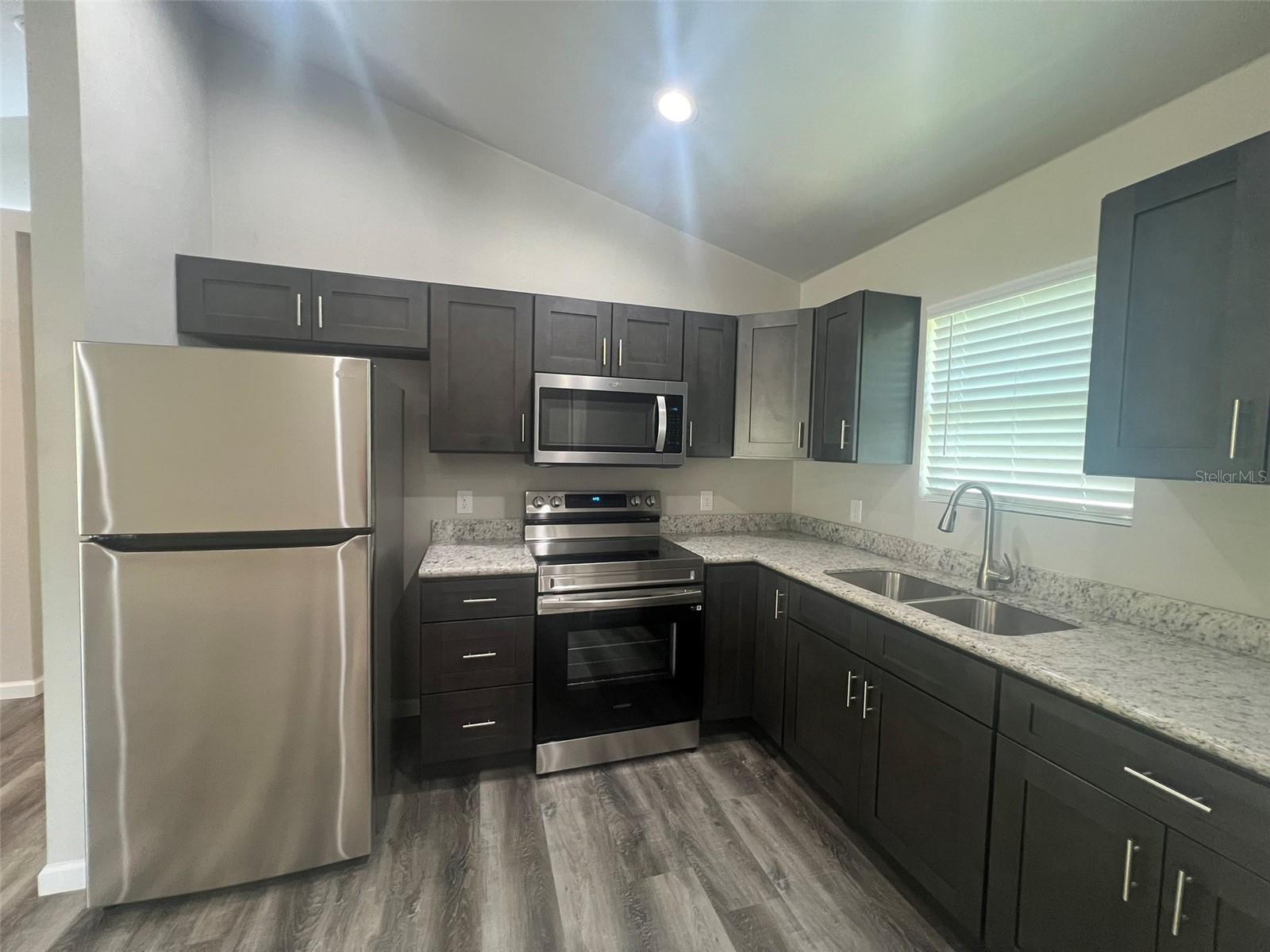 18651 NW 244TH ST #2, HIGH SPRINGS, FL, 32643
