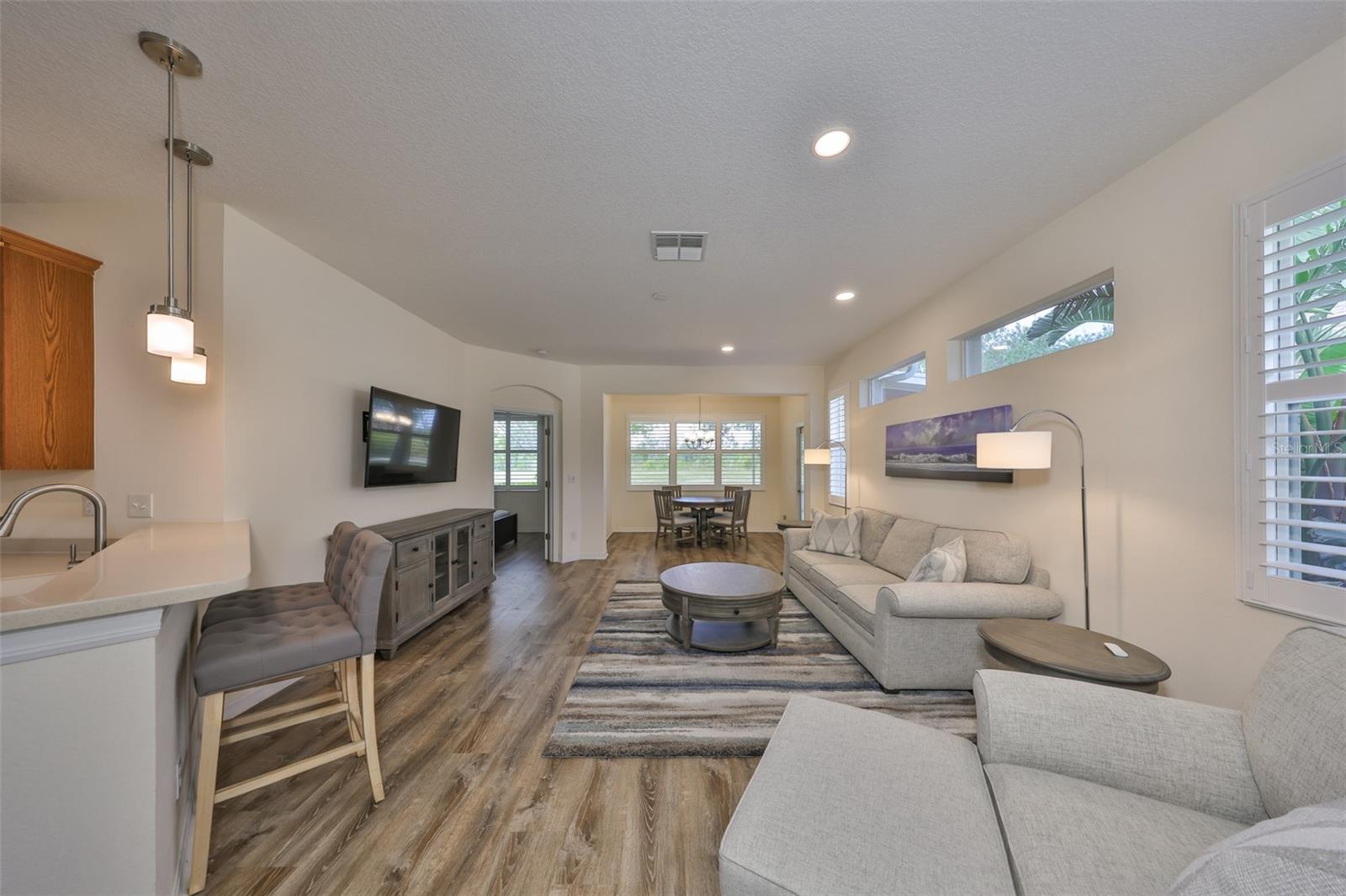1916 INVERNESS GREENS DR, SUN CITY CENTER, FL, 33573