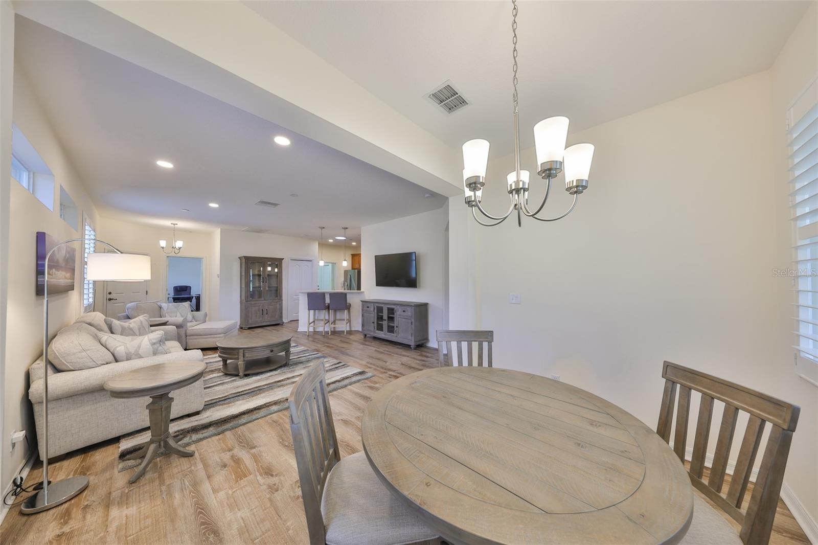 1916 INVERNESS GREENS DR, SUN CITY CENTER, FL, 33573