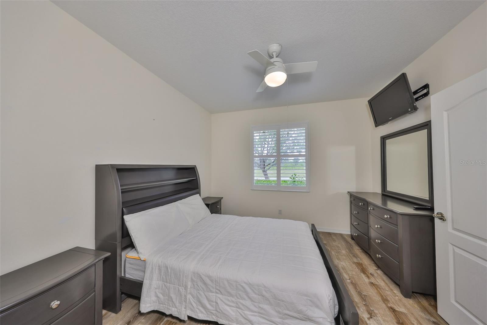 1916 INVERNESS GREENS DR, SUN CITY CENTER, FL, 33573