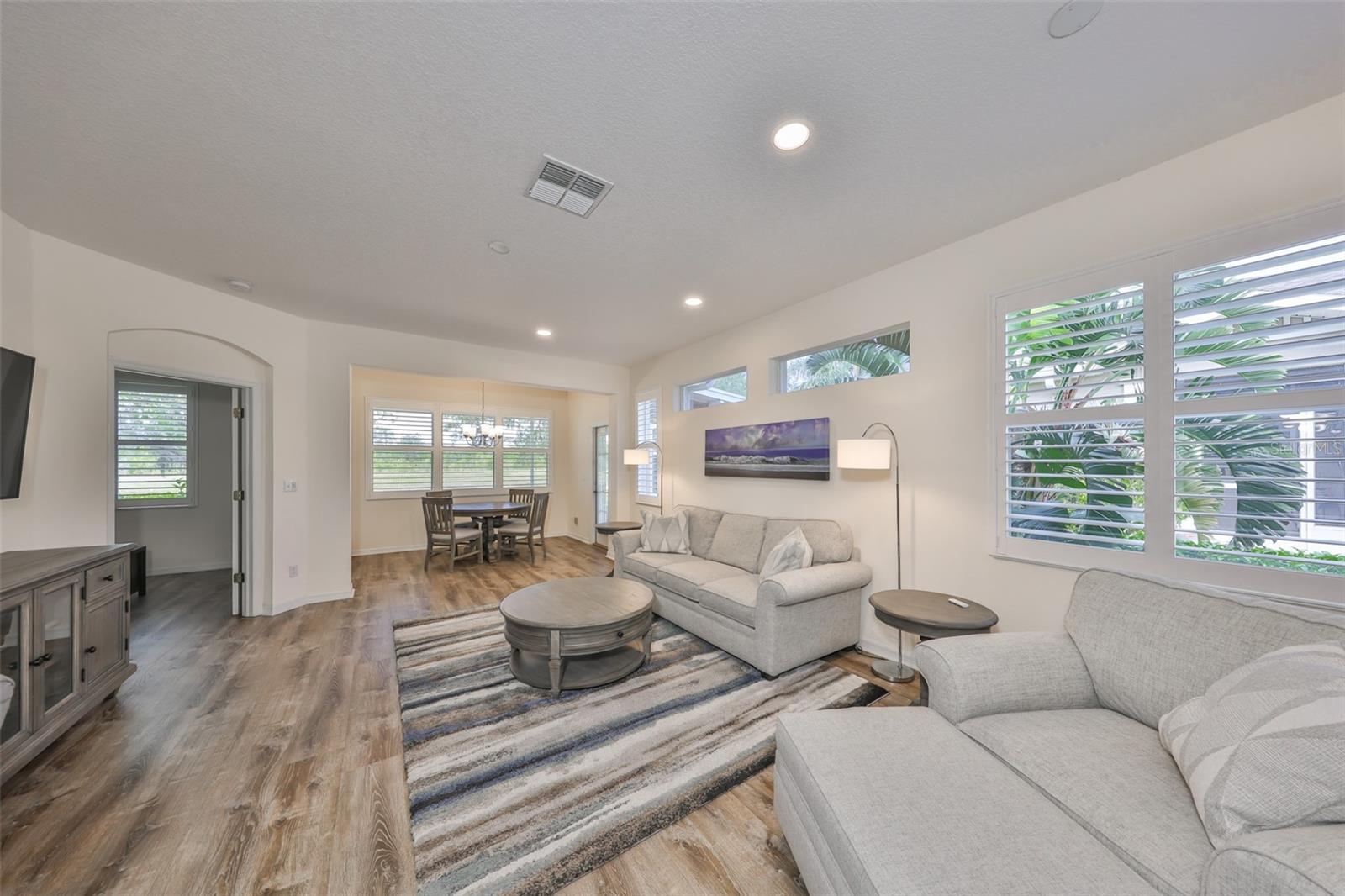 1916 INVERNESS GREENS DR, SUN CITY CENTER, FL, 33573