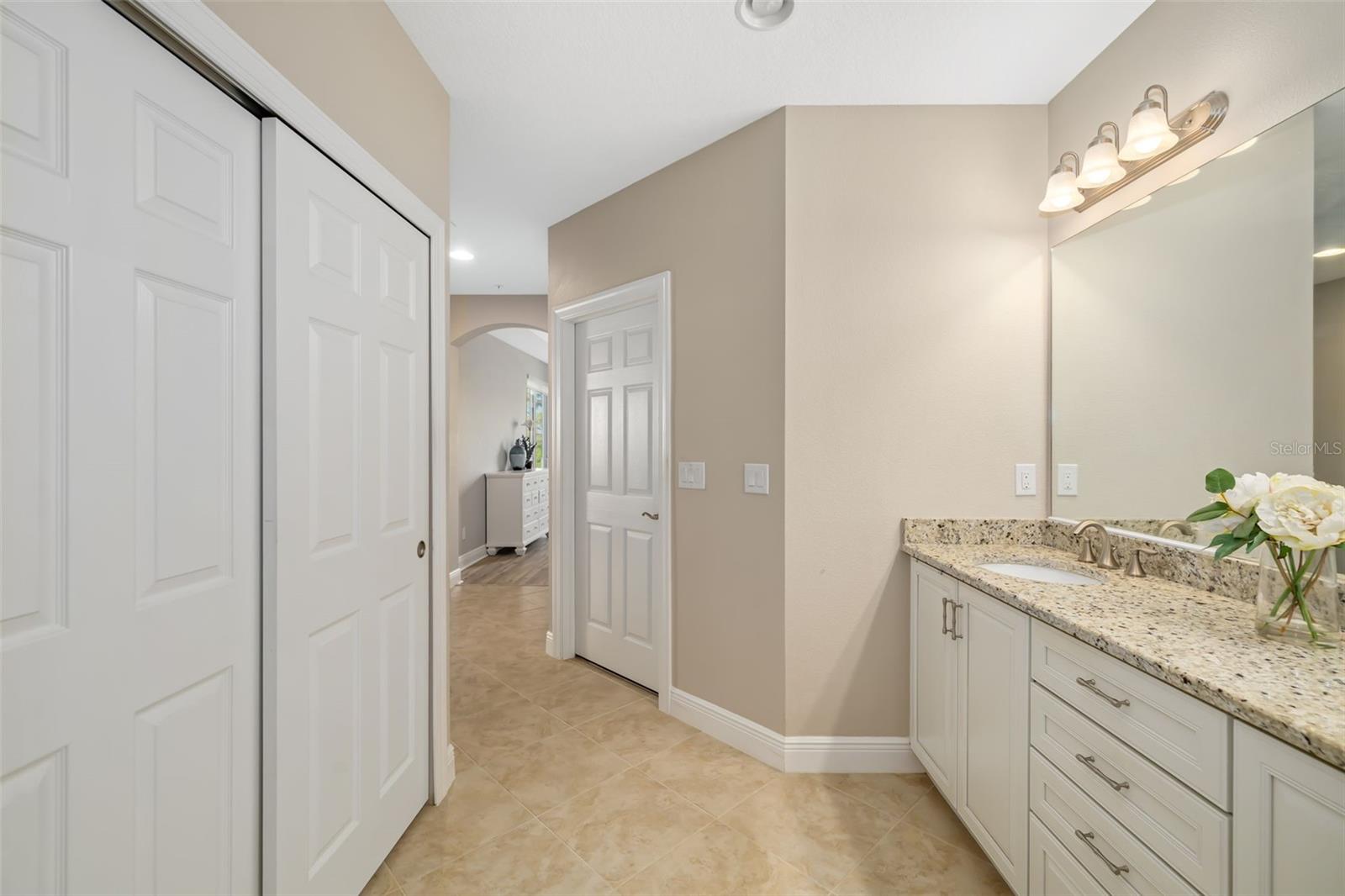 182 BELLA VISTA TER #23A, NOKOMIS, FL, 34275