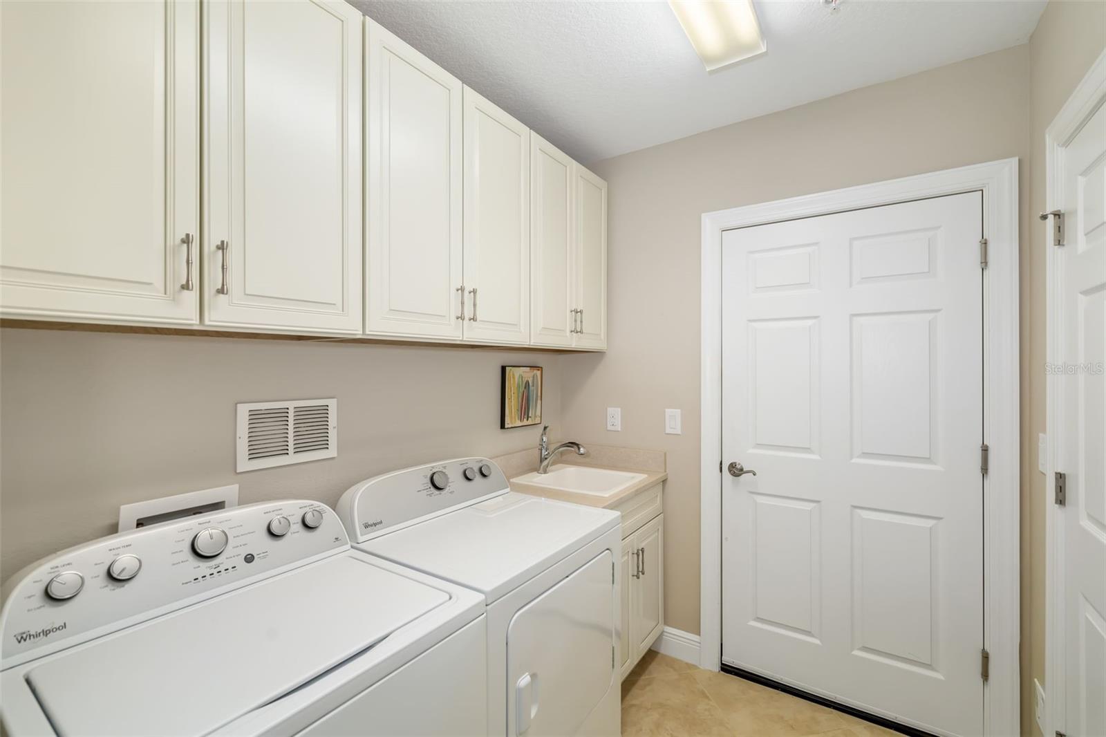 182 BELLA VISTA TER #23A, NOKOMIS, FL, 34275