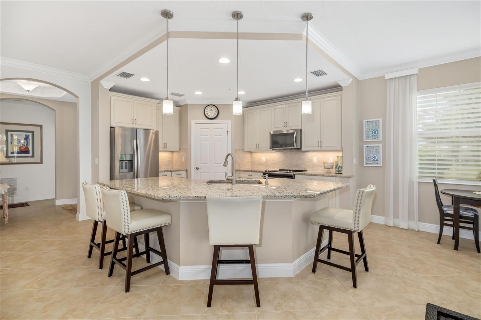 182 BELLA VISTA TER #23A, NOKOMIS, FL, 34275