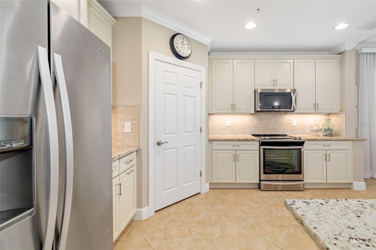 182 BELLA VISTA TER #23A, NOKOMIS, FL, 34275