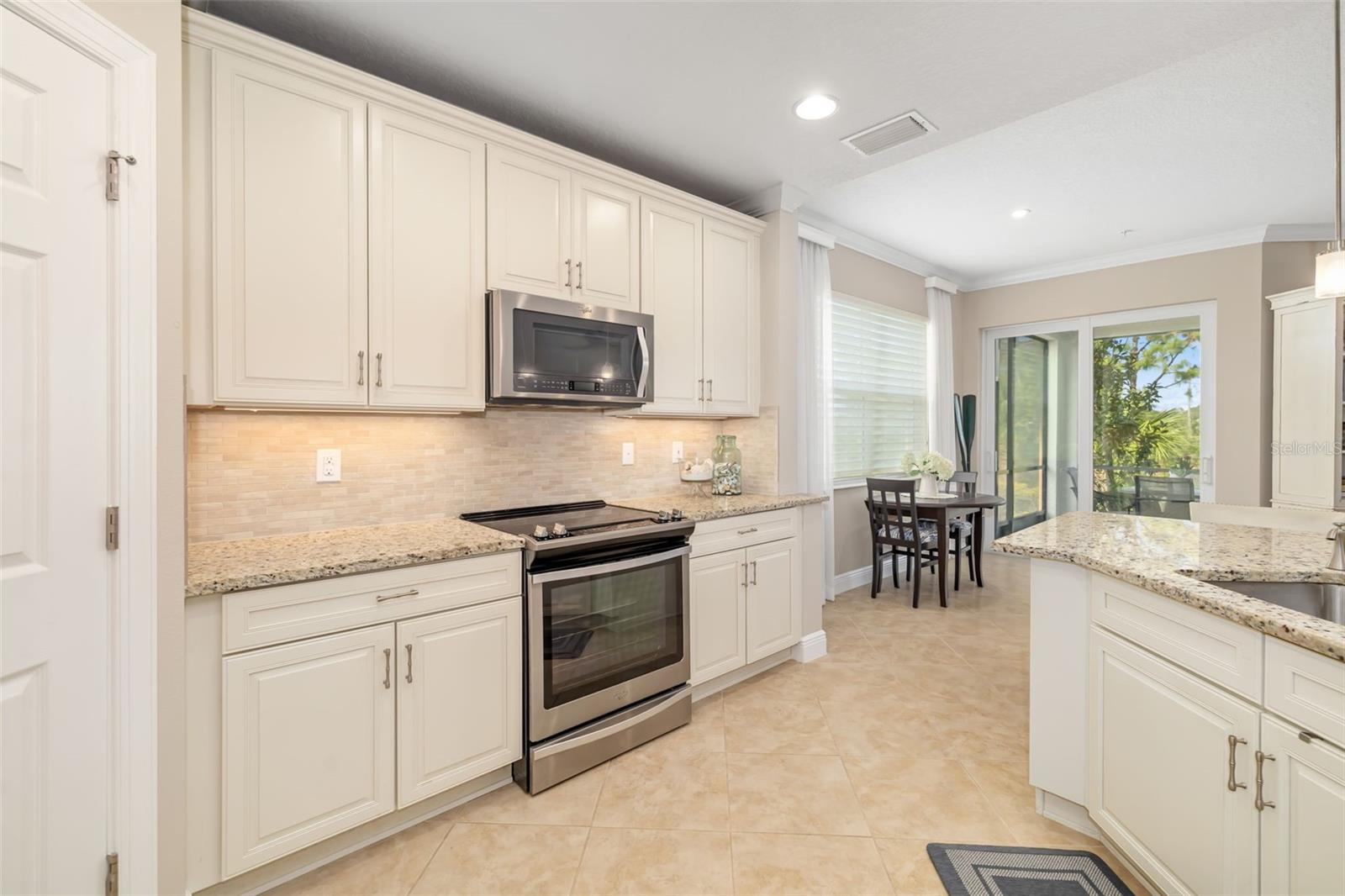 182 BELLA VISTA TER #23A, NOKOMIS, FL, 34275