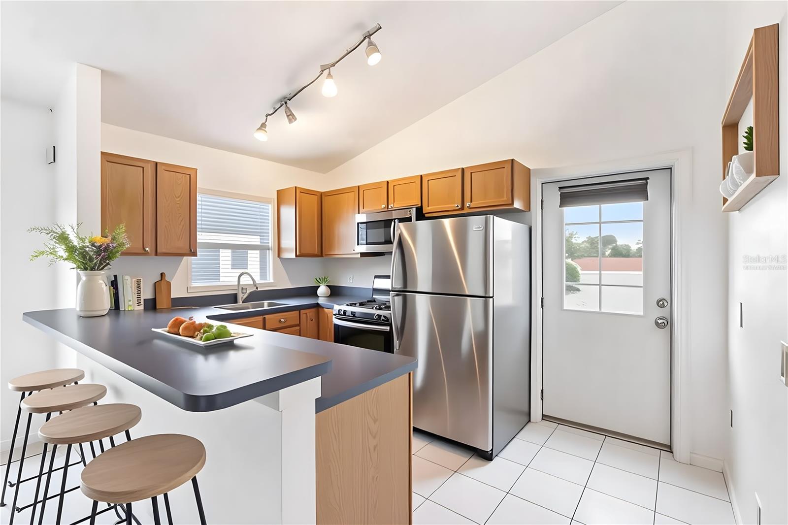242 SONJA CIR, DAVENPORT, FL, 33897