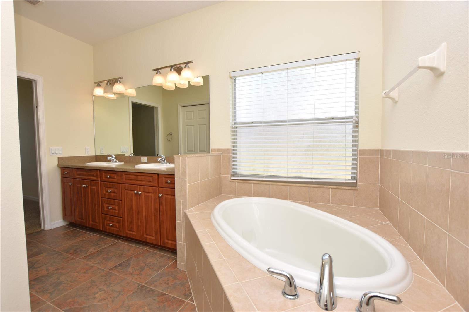 2921 DUNHILL CIR, LAKELAND, FL, 33810