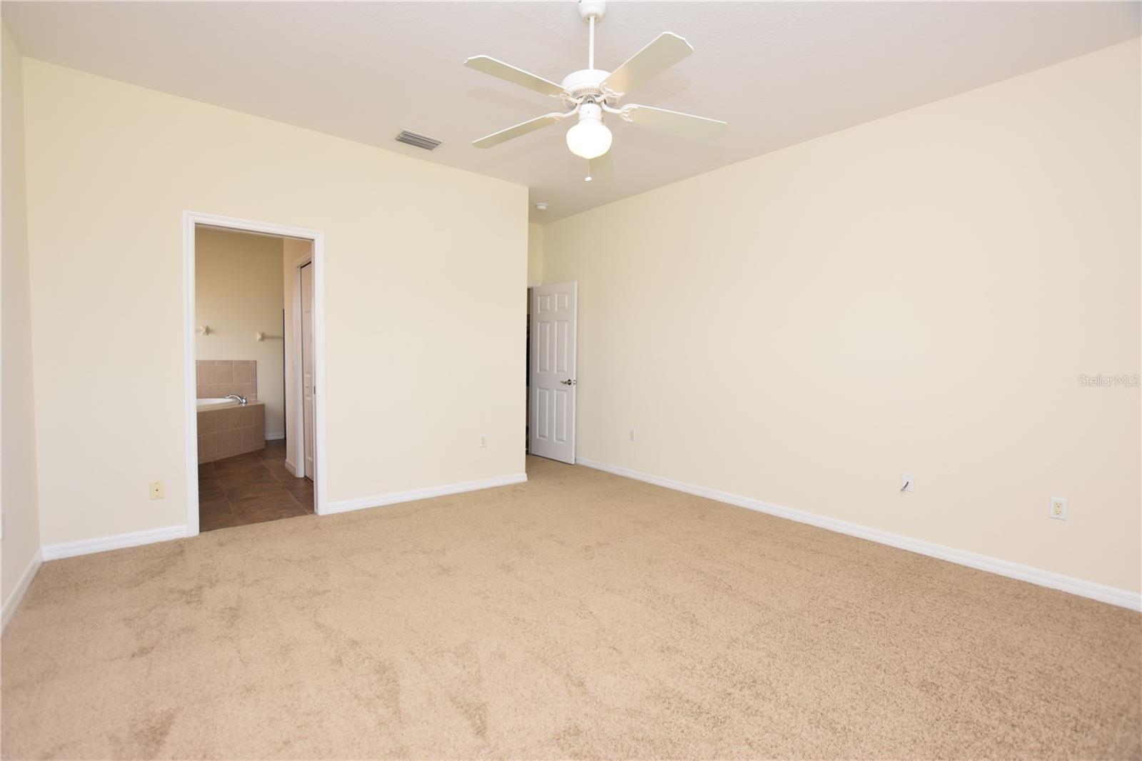 2921 DUNHILL CIR, LAKELAND, FL, 33810
