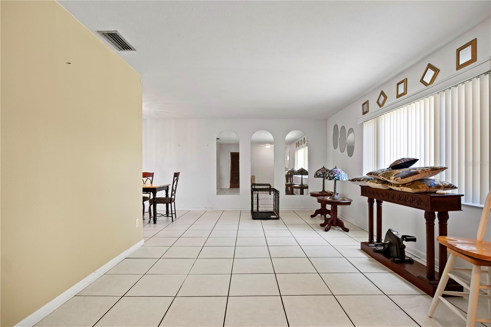 7746 JODI LYNN DR, TAMPA, FL, 33615