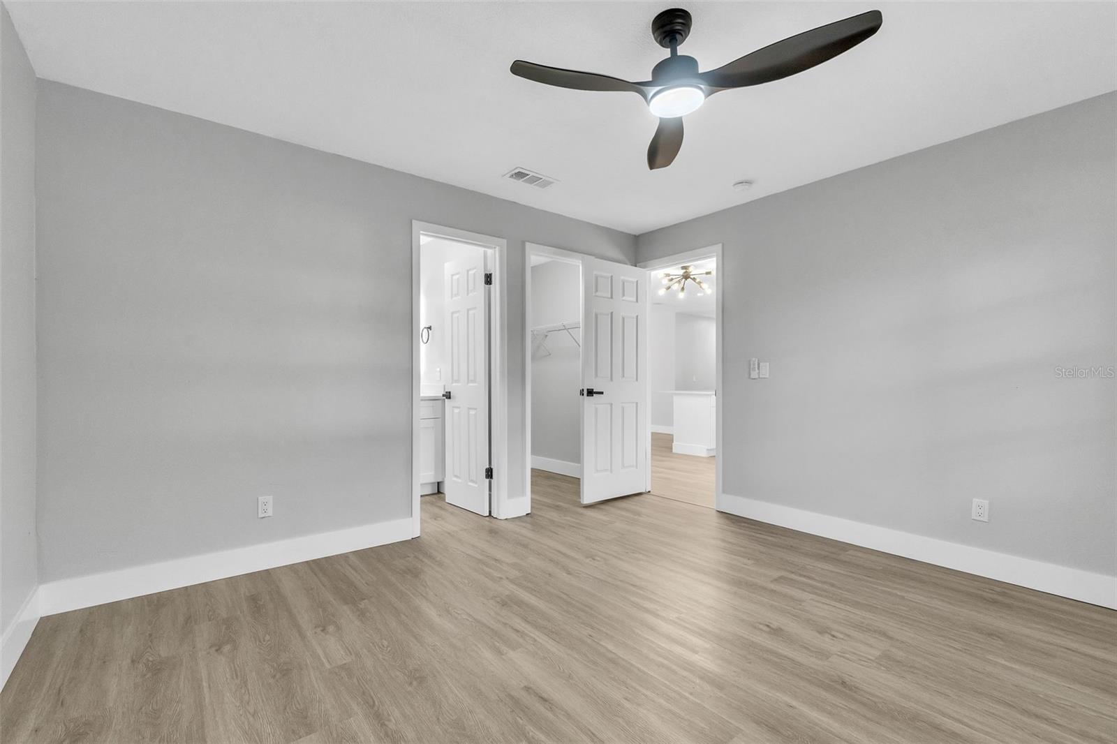 2029 LAS PALMAS CIR, ORLANDO, FL, 32822