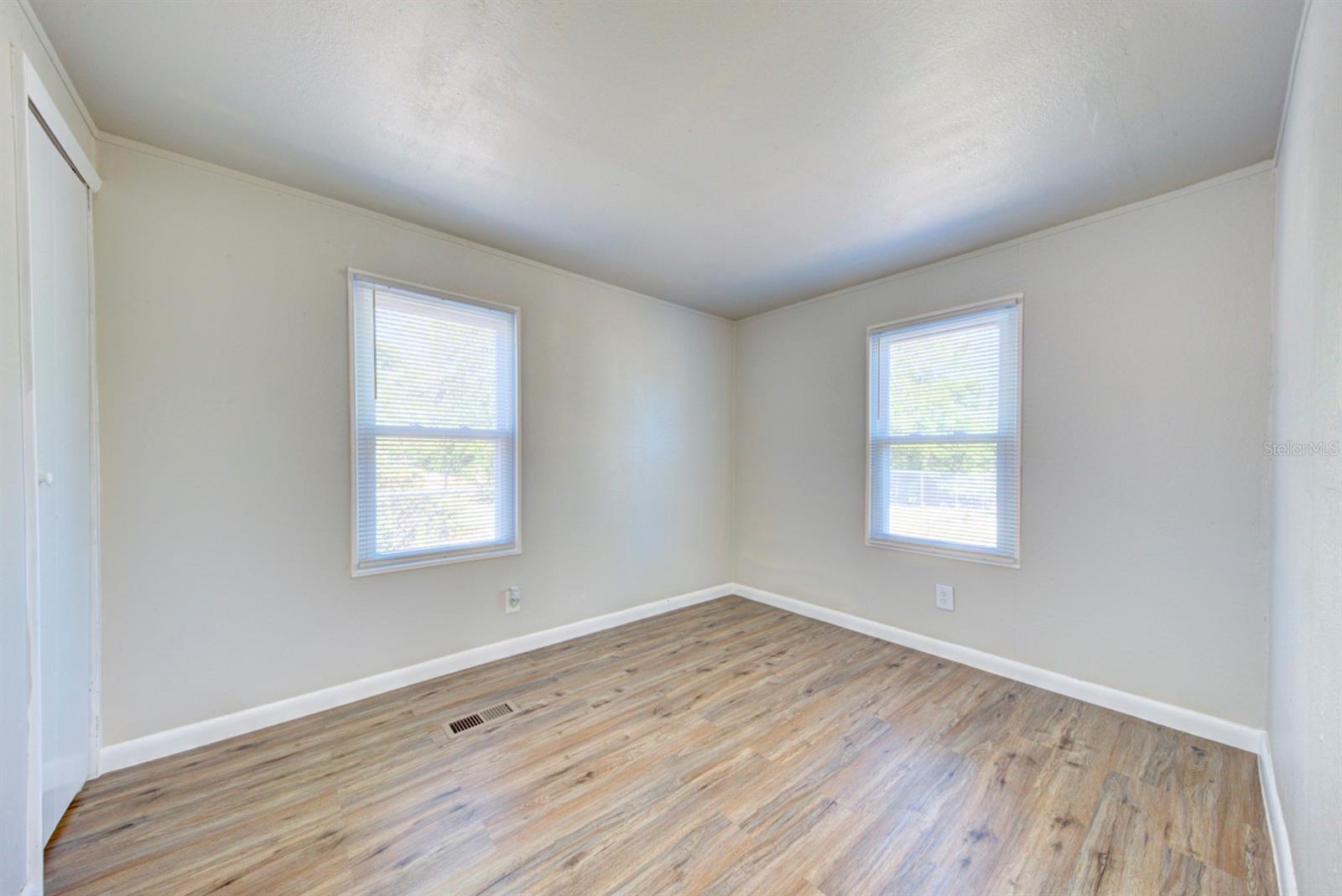 4889 CAMBRIDGE DR, MIMS, FL, 32754