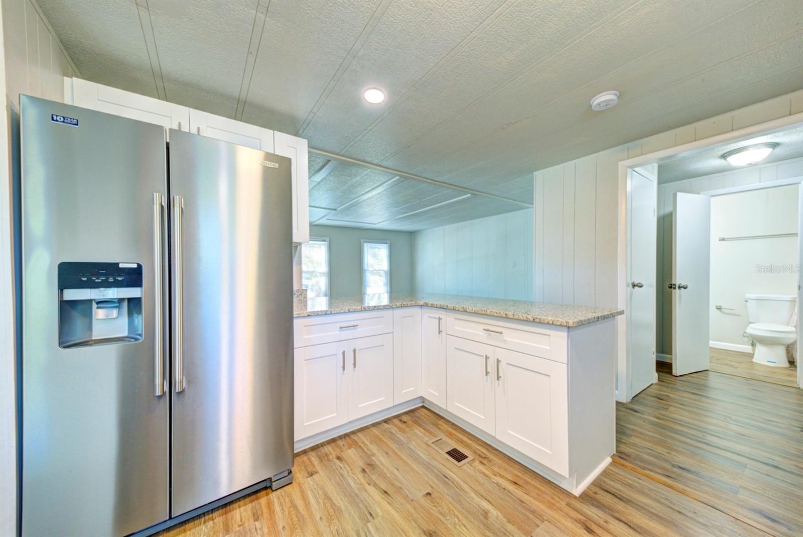4889 CAMBRIDGE DR, MIMS, FL, 32754