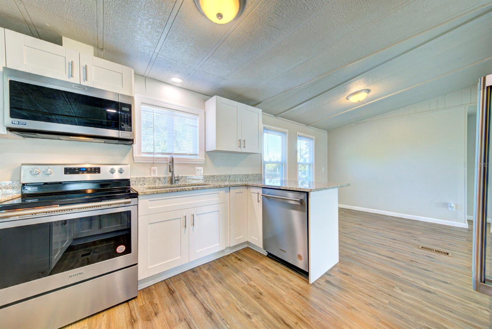 4889 CAMBRIDGE DR, MIMS, FL, 32754