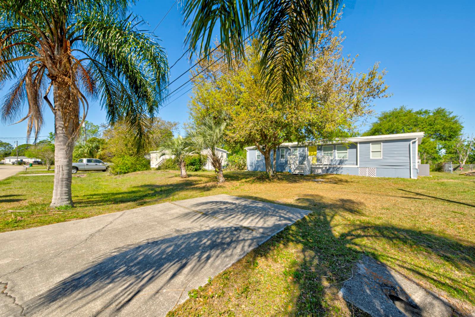 4889 CAMBRIDGE DR, MIMS, FL, 32754