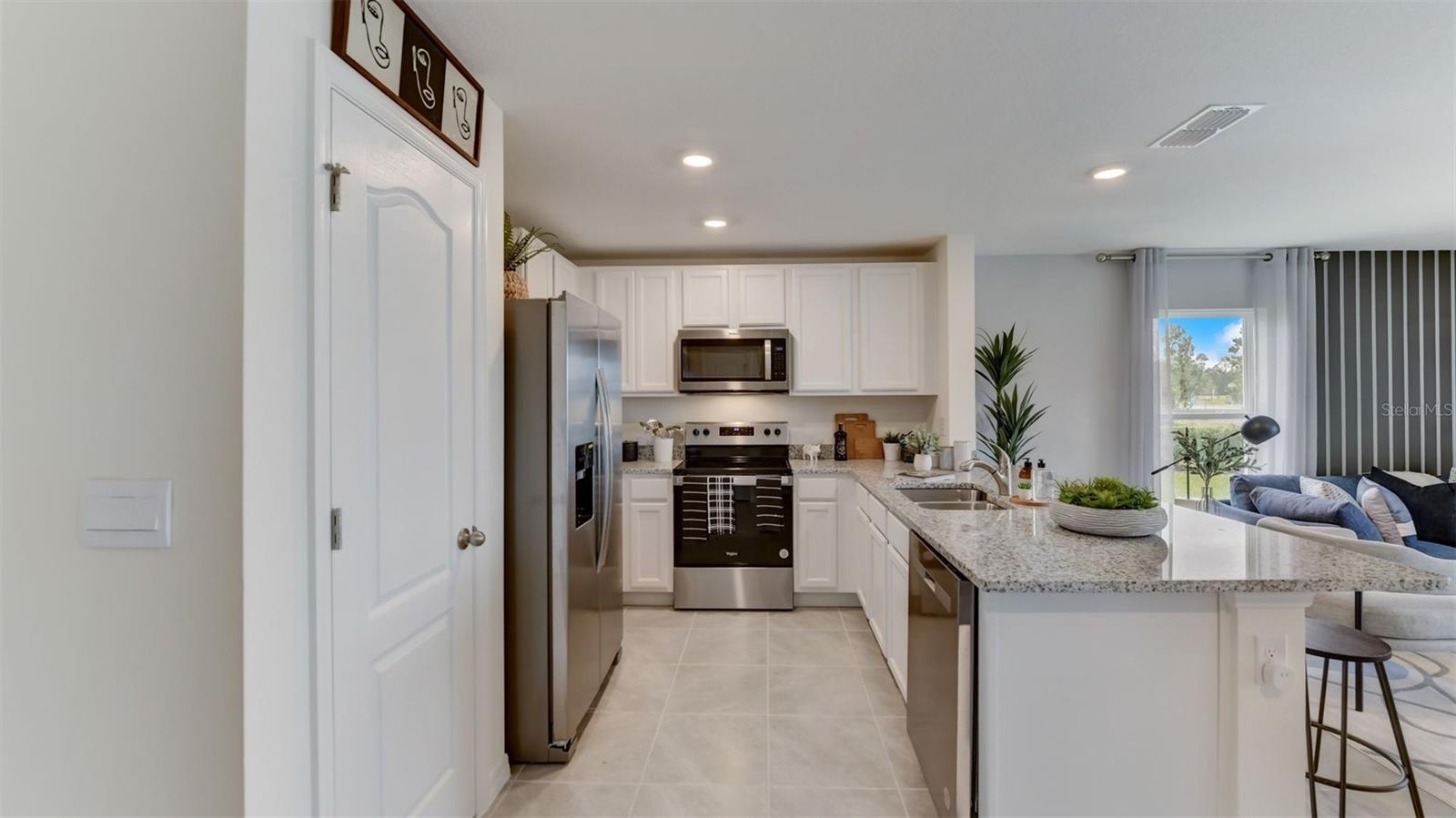 2879 BRIE HAMMOCK BND, HARMONY, FL, 34773