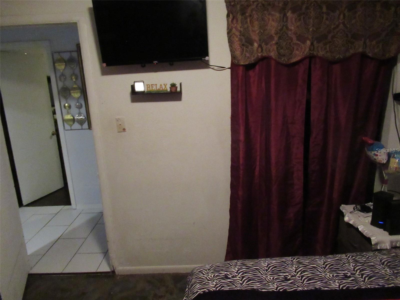 711 E 129TH AVE, TAMPA, FL, 33612
